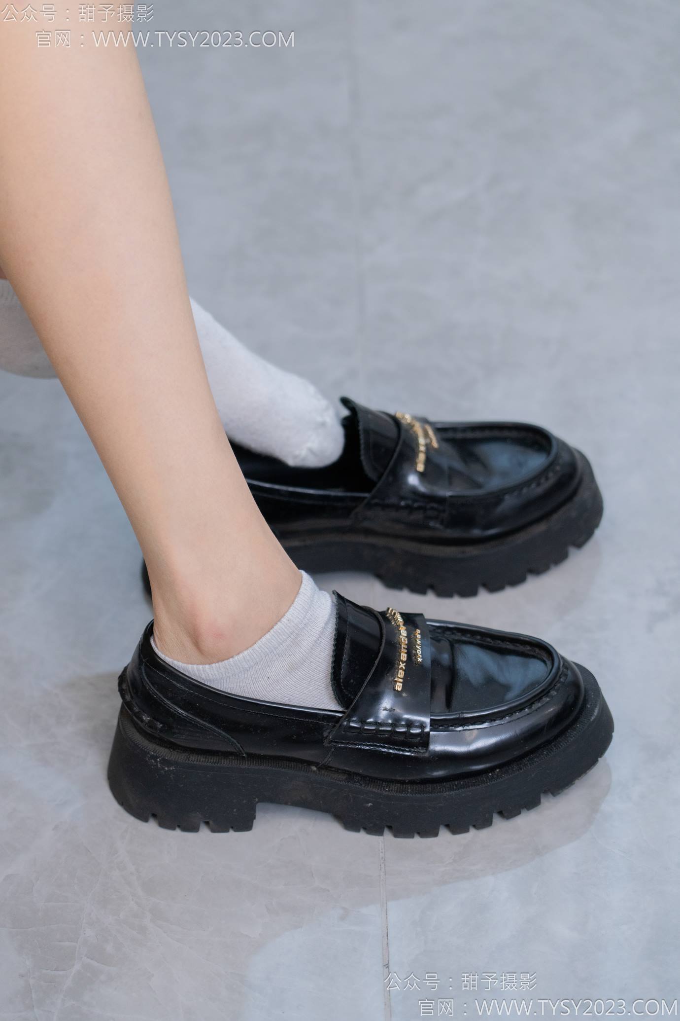 图片[50]-甜予摄影 NO.130 澜澜-皮鞋、白棉袜、裸足、掉袜子剧情[130P] – 速更版-美库