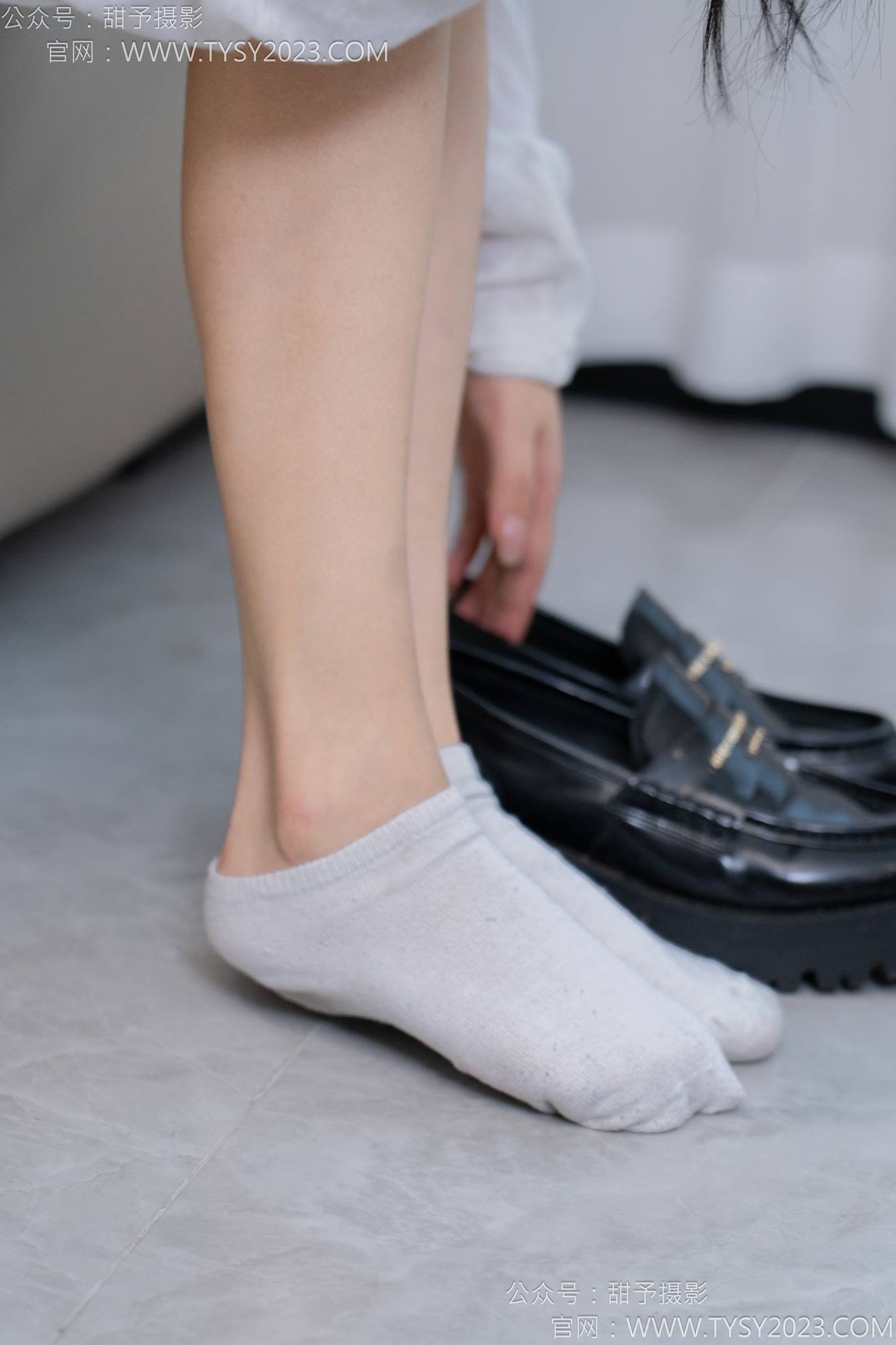 图片[53]-甜予摄影 NO.130 澜澜-皮鞋、白棉袜、裸足、掉袜子剧情[130P] – 速更版-美库