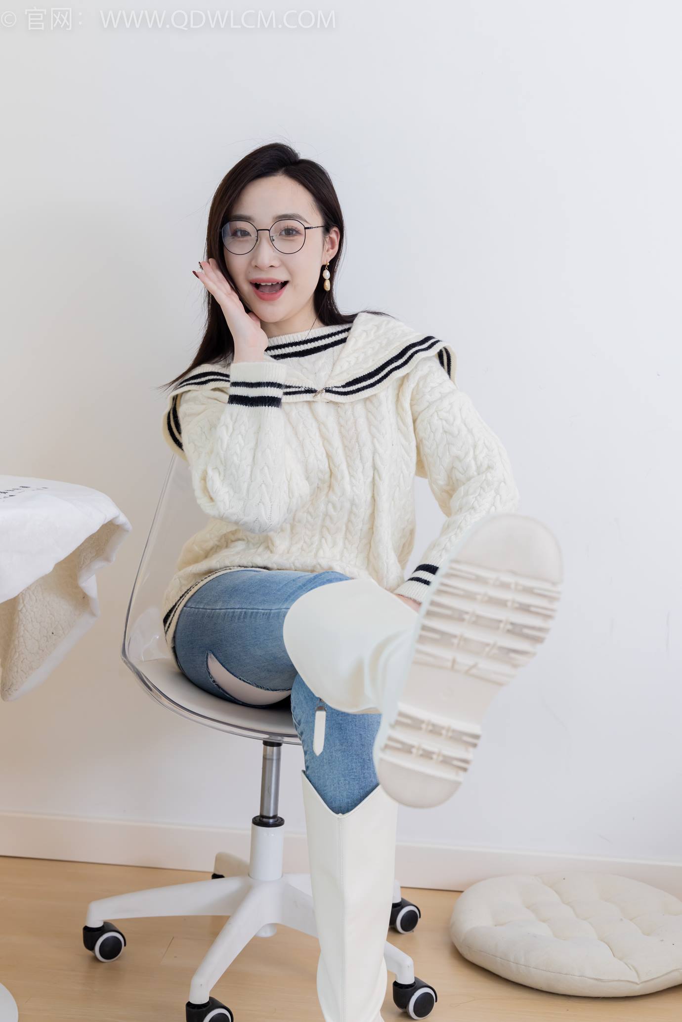 图片[27]-物恋传媒 NO.2302 恬恬-长靴、厚白丝、裤里丝、瑜伽动作老头乐挠脚剧情[115P] – 速更版-美库