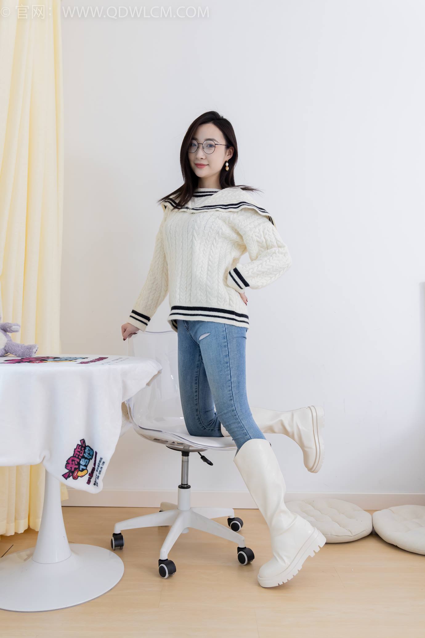 图片[36]-物恋传媒 NO.2302 恬恬-长靴、厚白丝、裤里丝、瑜伽动作老头乐挠脚剧情[115P] – 速更版-美库