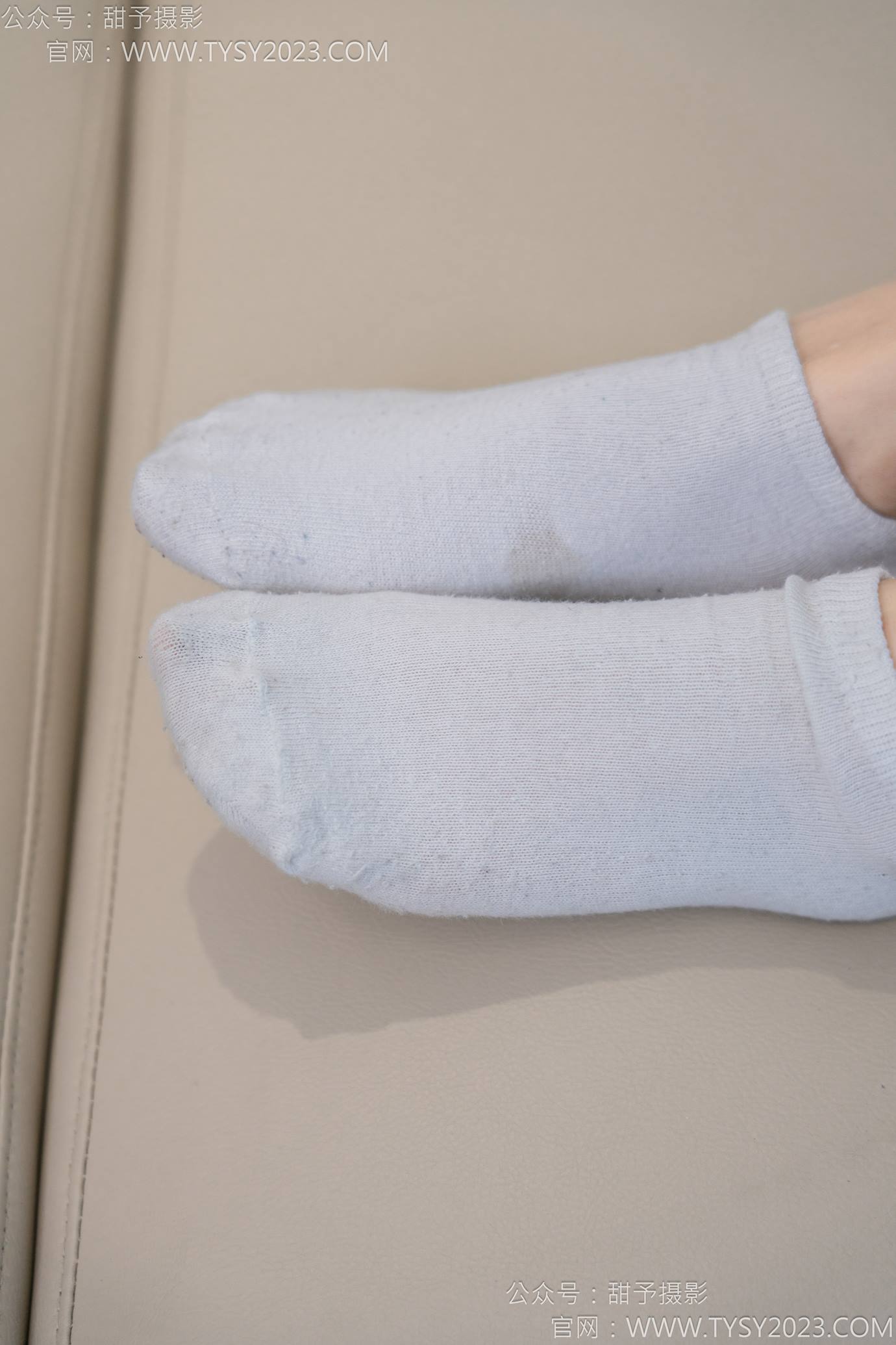 图片[70]-甜予摄影 NO.130 澜澜-皮鞋、白棉袜、裸足、掉袜子剧情[130P] – 速更版-美库