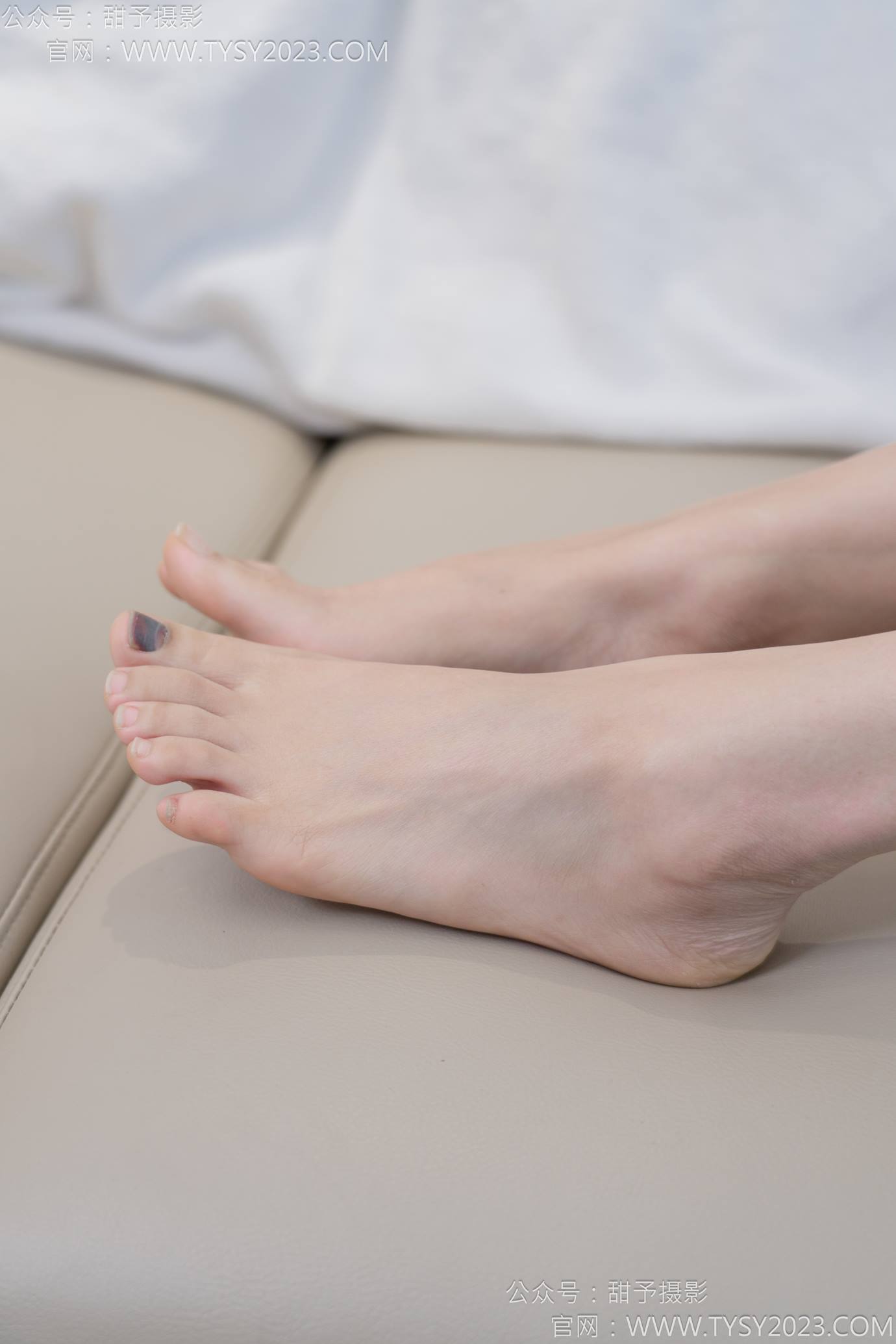 图片[122]-甜予摄影 NO.130 澜澜-皮鞋、白棉袜、裸足、掉袜子剧情[130P] – 速更版-美库