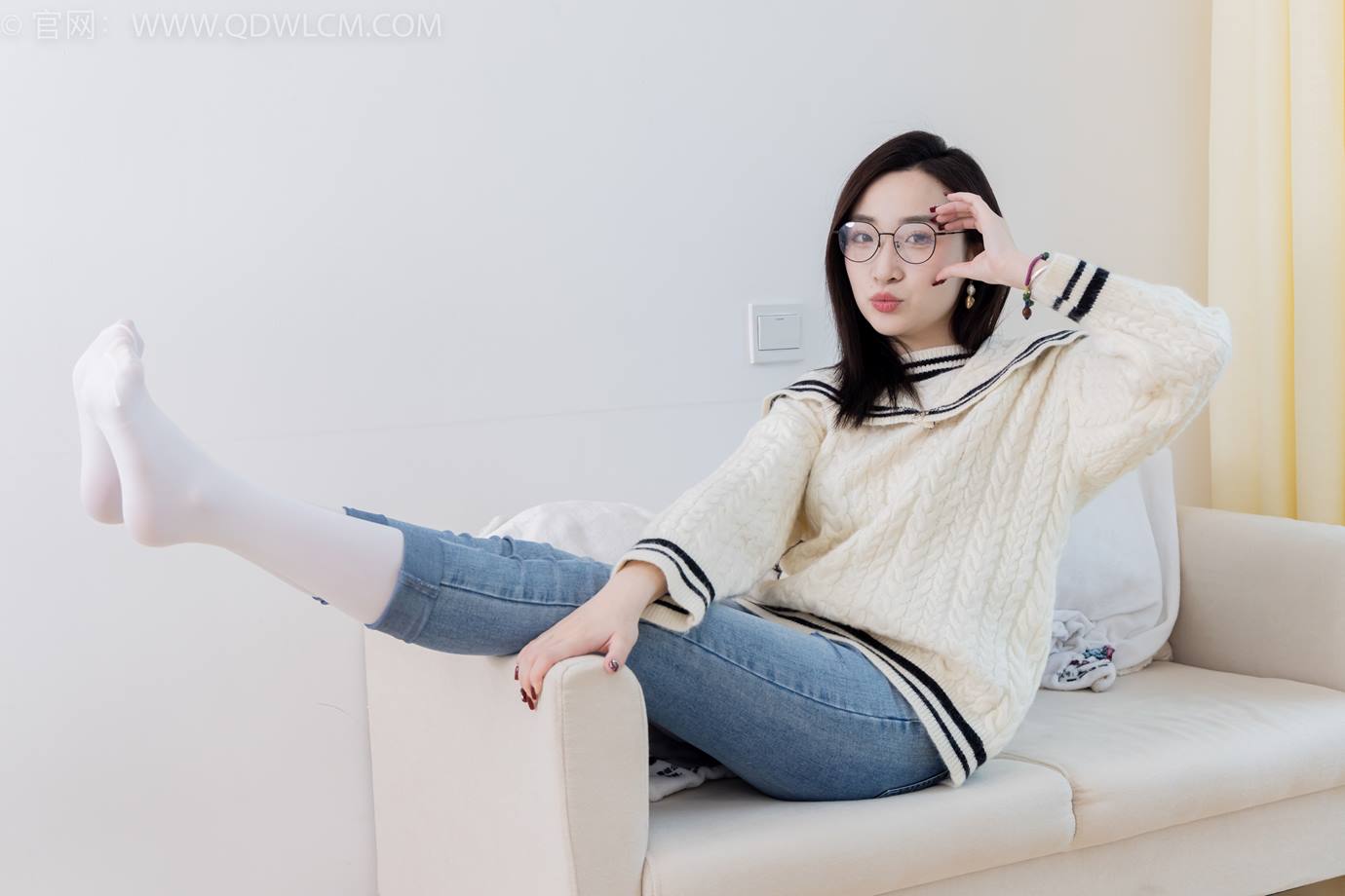 图片[86]-物恋传媒 NO.2302 恬恬-长靴、厚白丝、裤里丝、瑜伽动作老头乐挠脚剧情[115P] – 速更版-美库