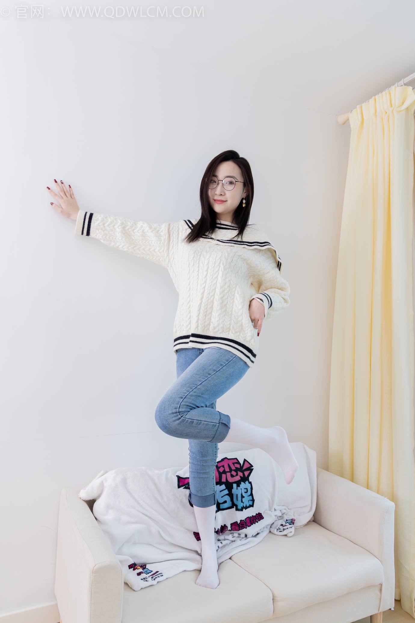 图片[89]-物恋传媒 NO.2302 恬恬-长靴、厚白丝、裤里丝、瑜伽动作老头乐挠脚剧情[115P] – 速更版-美库