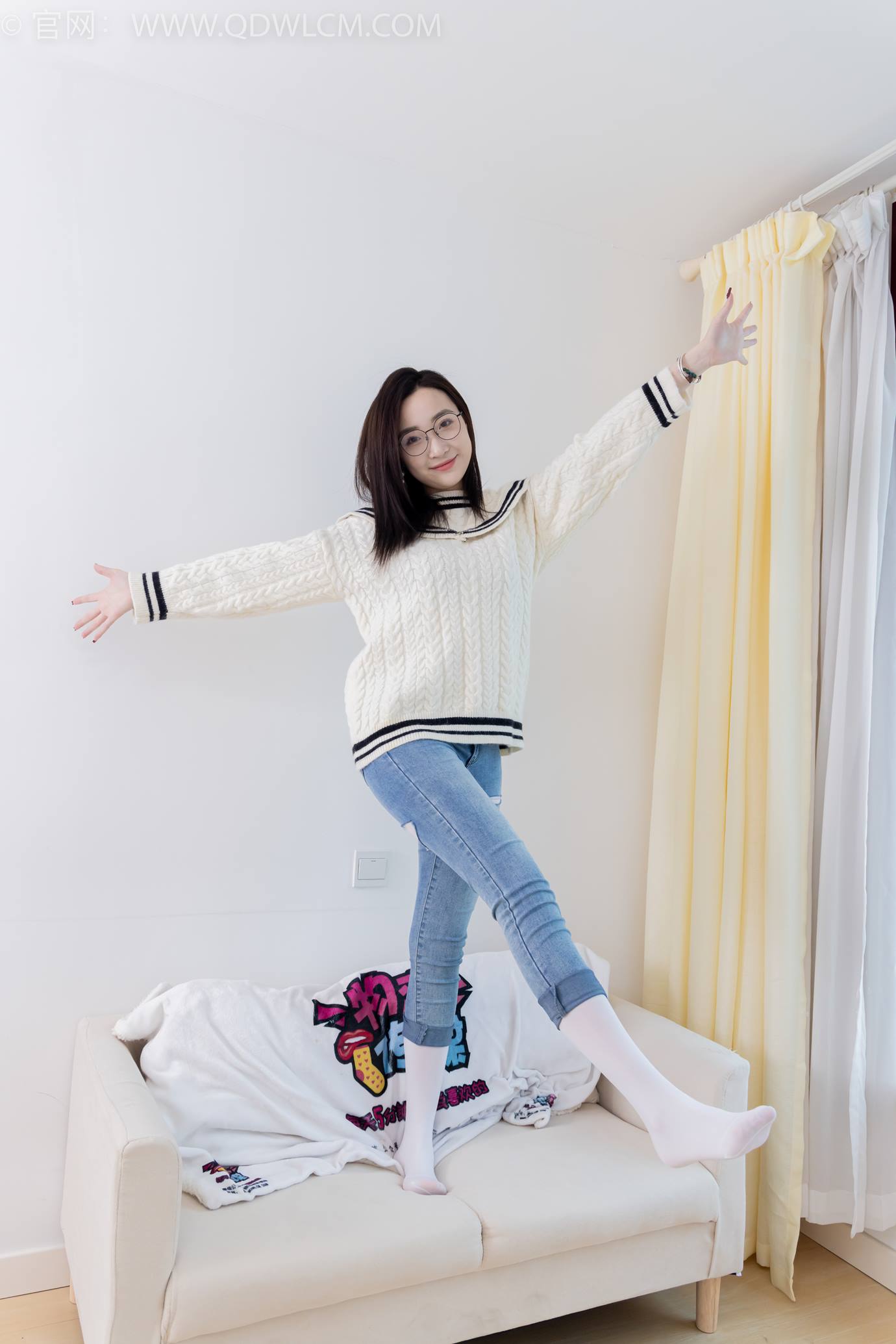 图片[90]-物恋传媒 NO.2302 恬恬-长靴、厚白丝、裤里丝、瑜伽动作老头乐挠脚剧情[115P] – 速更版-美库