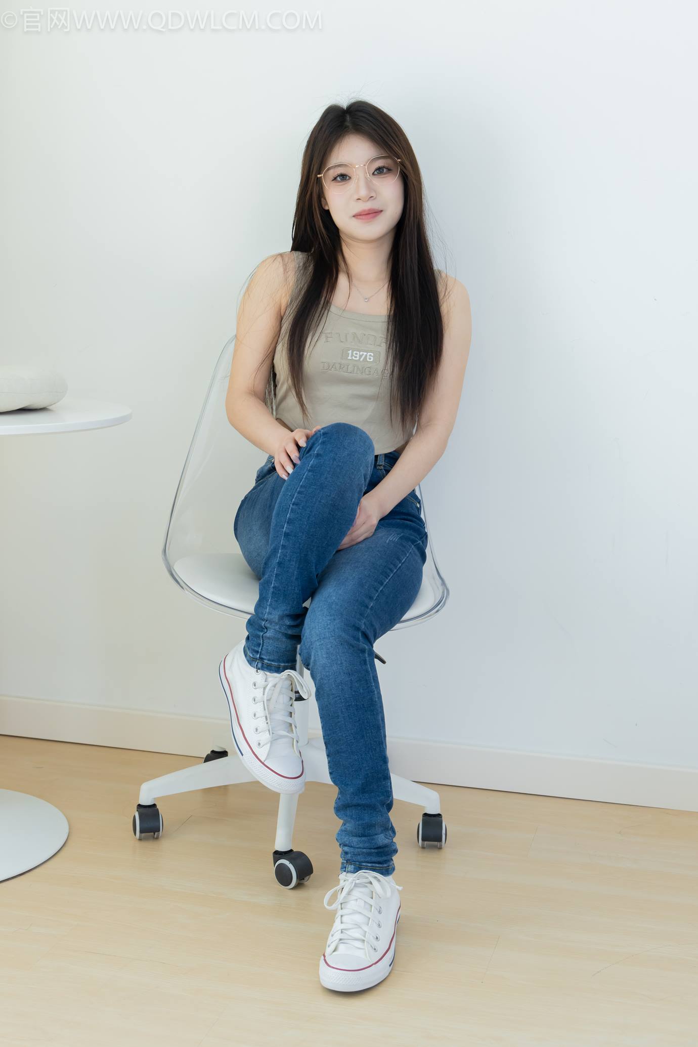 图片[14]-物恋传媒 NO.2303 闪闪-帆布鞋、短黑丝（脚尖加固款）、自然穿着白棉袜、裸足[128P] – 速更版-美库