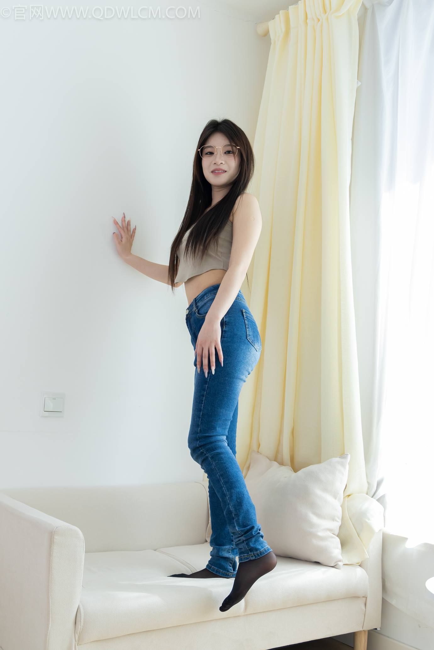 图片[66]-物恋传媒 NO.2303 闪闪-帆布鞋、短黑丝（脚尖加固款）、自然穿着白棉袜、裸足[128P] – 速更版-美库