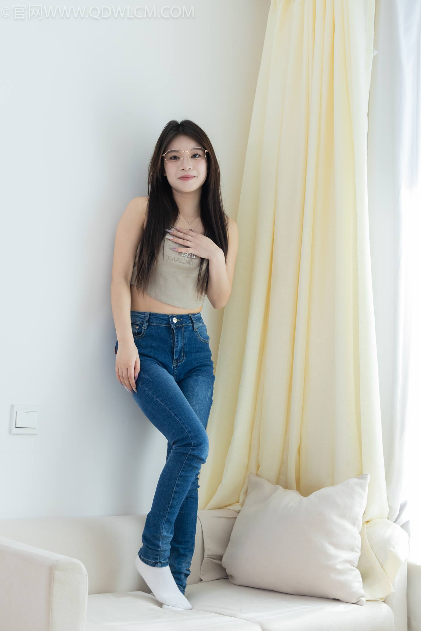 图片[104]-物恋传媒 NO.2303 闪闪-帆布鞋、短黑丝（脚尖加固款）、自然穿着白棉袜、裸足[128P] – 速更版-美库