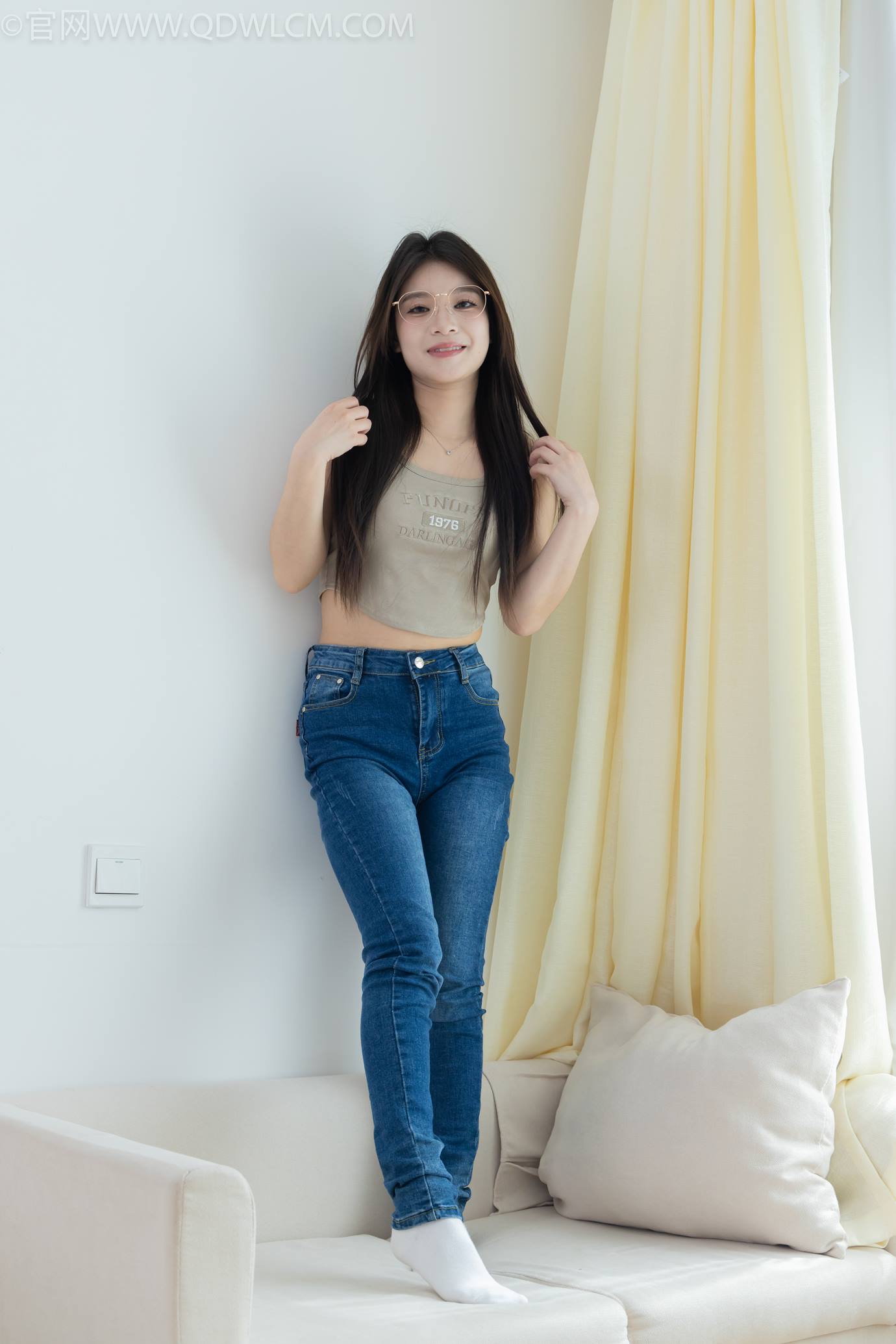 图片[105]-物恋传媒 NO.2303 闪闪-帆布鞋、短黑丝（脚尖加固款）、自然穿着白棉袜、裸足[128P] – 速更版-美库