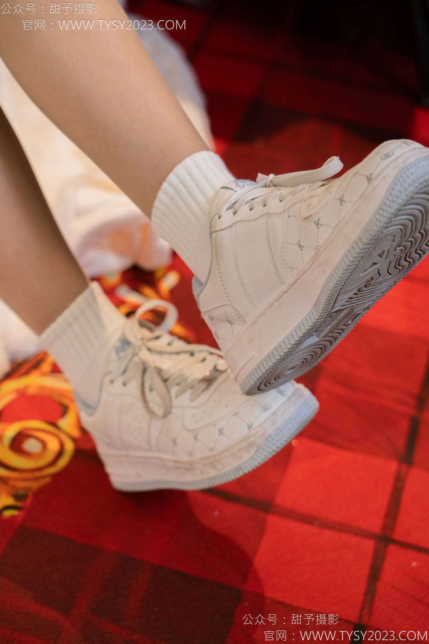 图片[15]-甜予摄影 NO.131 璇璇-板鞋、白棉袜、薄肉丝[91P] – 速更版-美库