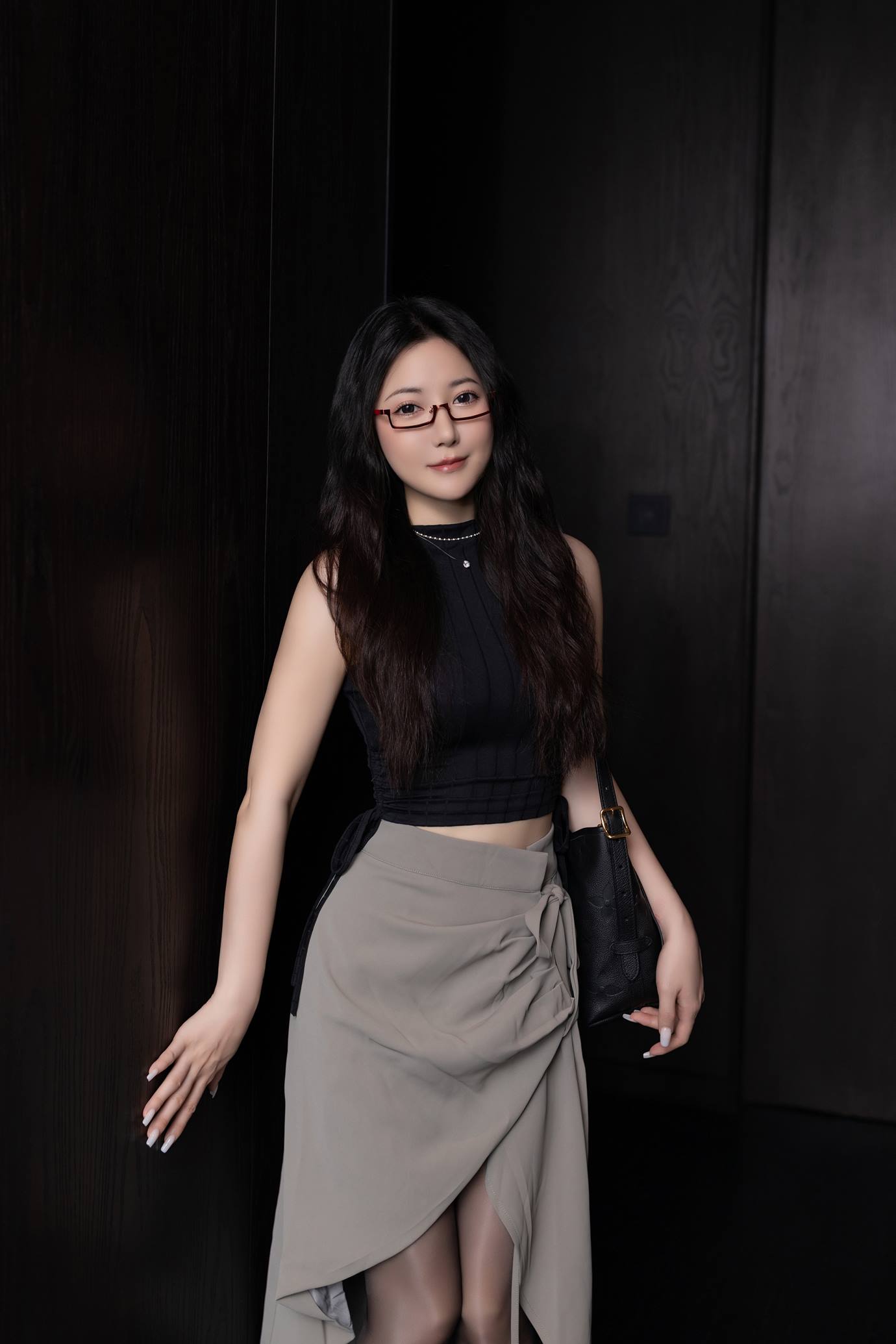 秀人名模鱼子酱Fish《眼镜娘》写真[63P] - 速更版-绅士图