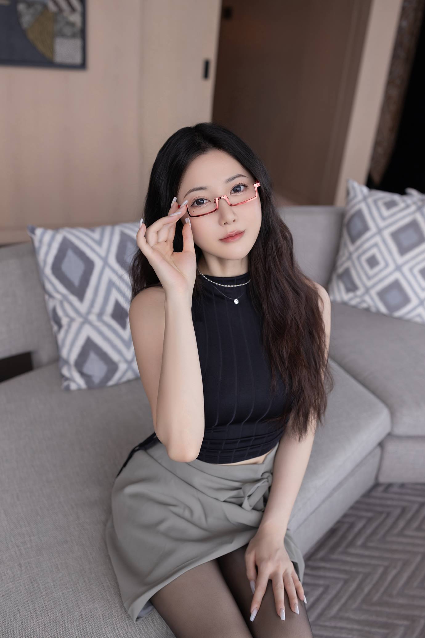 图片[12]-秀人名模鱼子酱Fish《眼镜娘》写真[63P] – 速更版-美库