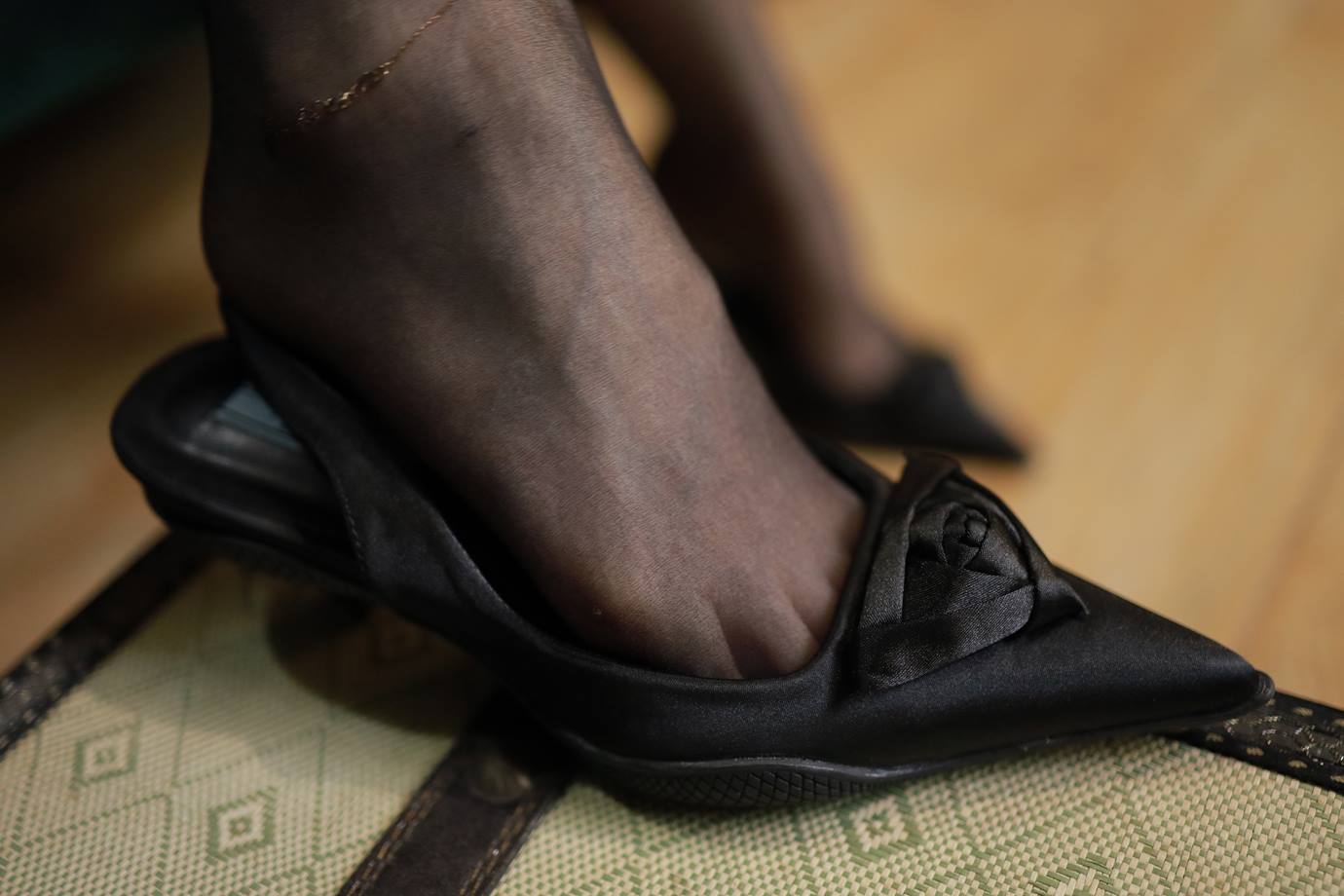 图片[18]-Sia不吃鱼  – 黑丝贵妇[98P] – 速更版-美库