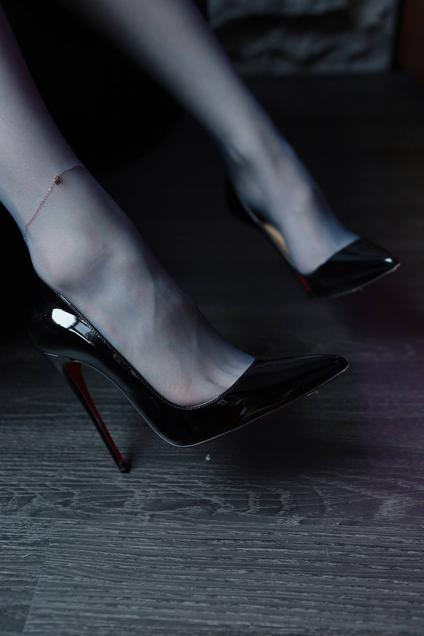 图片[11]-Sia不吃鱼 – 蕾丝边黑丝[137P] – 速更版-美库