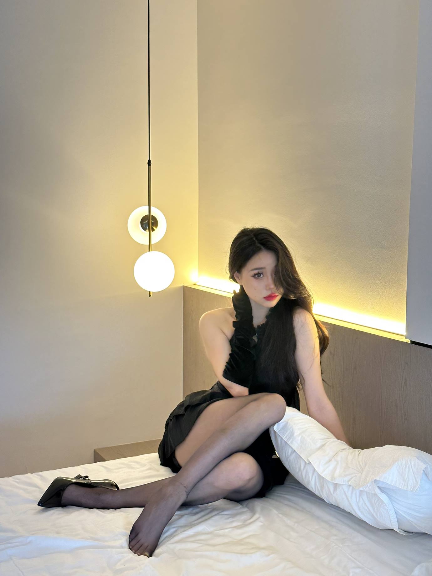 图片[131]-Sia不吃鱼 – 酒店黑色系[130P] – 速更版-美库