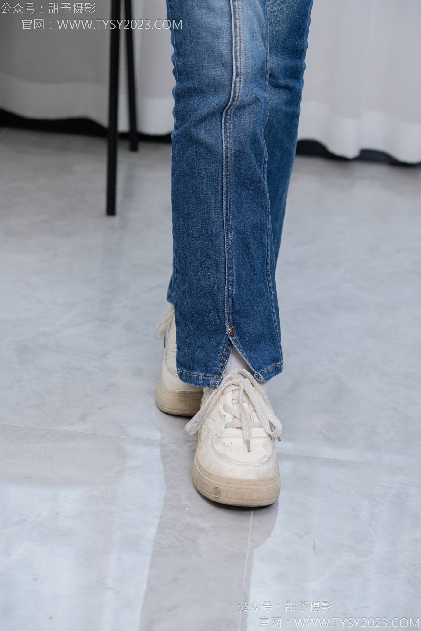 图片[10]-甜予摄影 NO.132 诺诺-板鞋、白棉袜、裸足[97P] – 速更版-美库