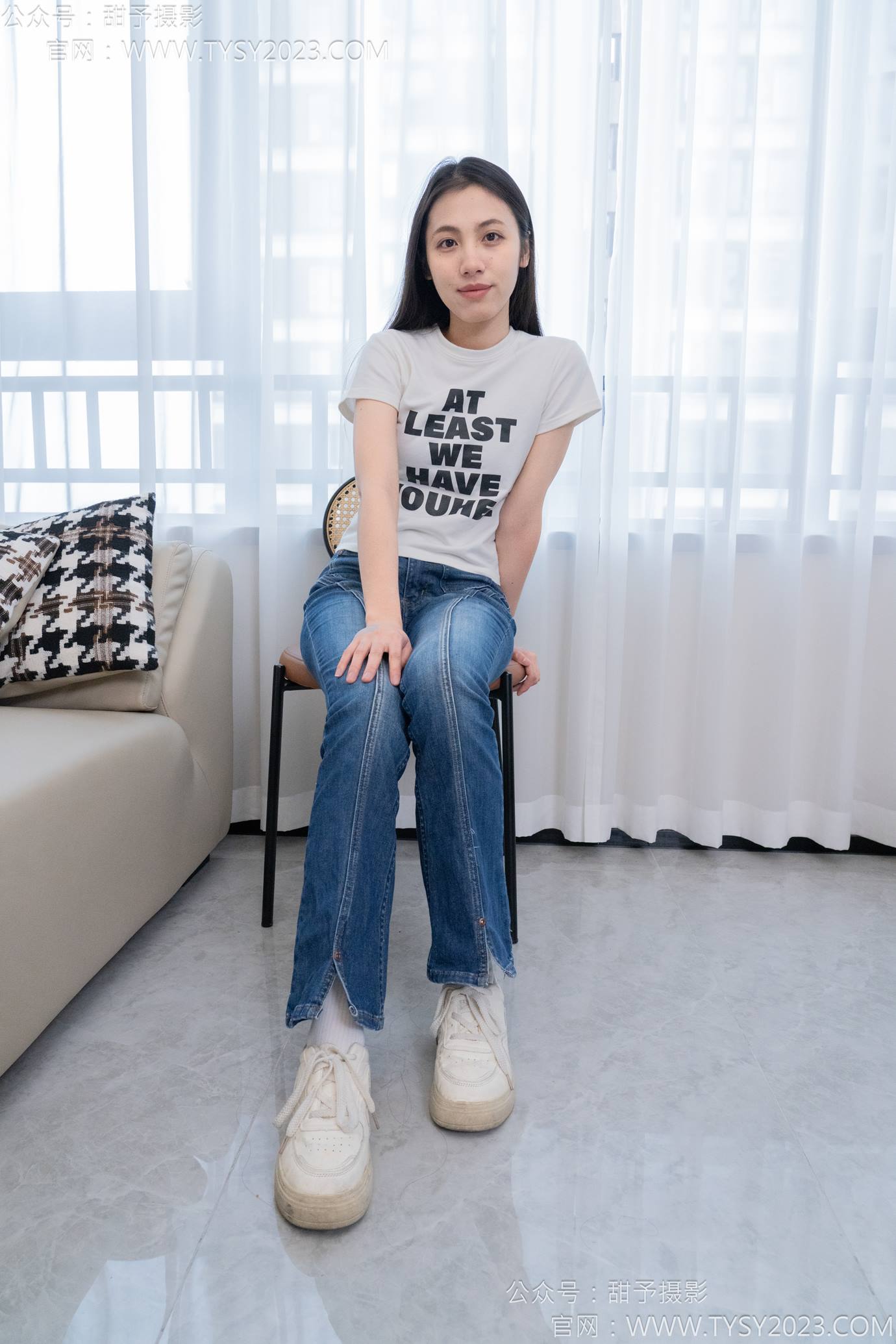 图片[14]-甜予摄影 NO.132 诺诺-板鞋、白棉袜、裸足[97P] – 速更版-美库