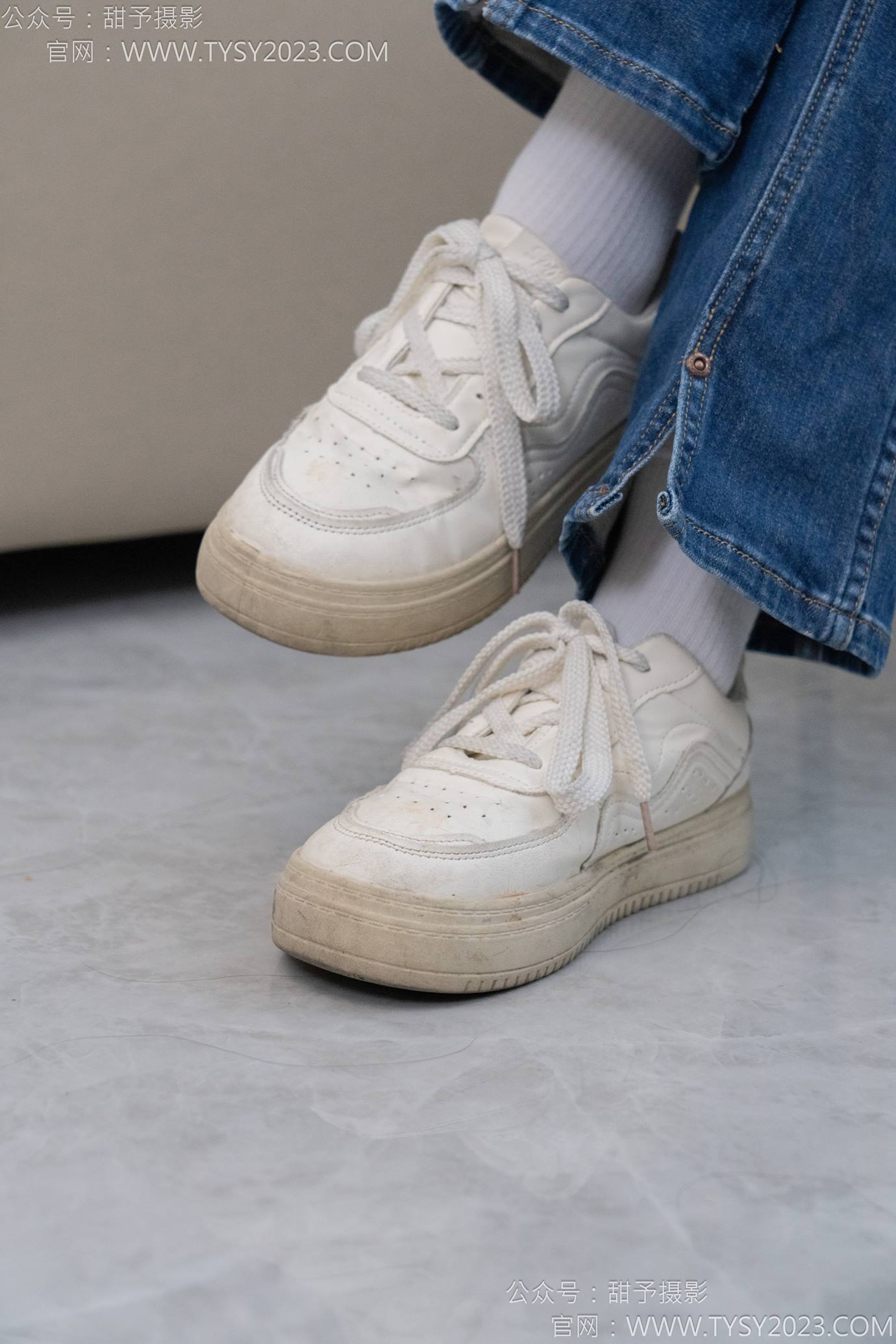 图片[21]-甜予摄影 NO.132 诺诺-板鞋、白棉袜、裸足[97P] – 速更版-美库