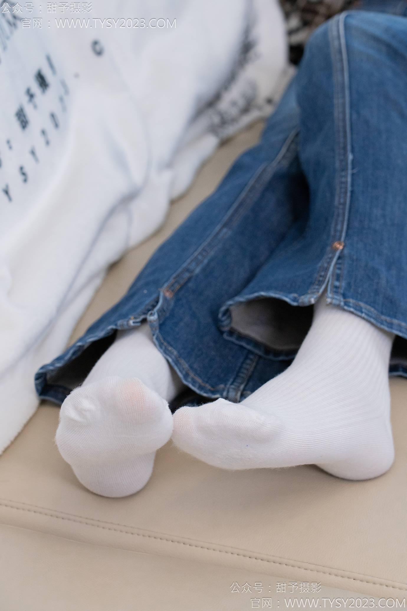 图片[35]-甜予摄影 NO.132 诺诺-板鞋、白棉袜、裸足[97P] – 速更版-美库