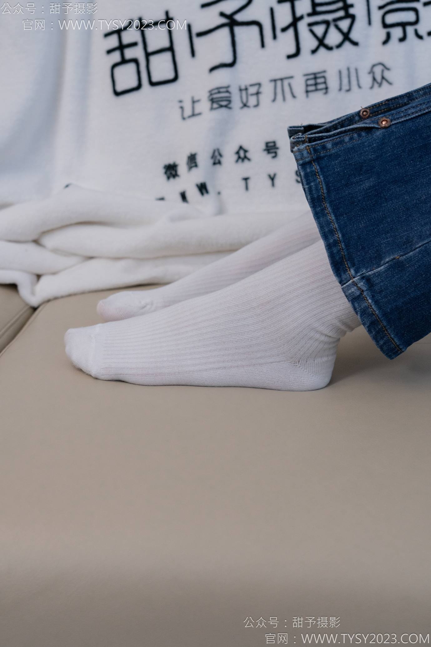 图片[45]-甜予摄影 NO.132 诺诺-板鞋、白棉袜、裸足[97P] – 速更版-美库