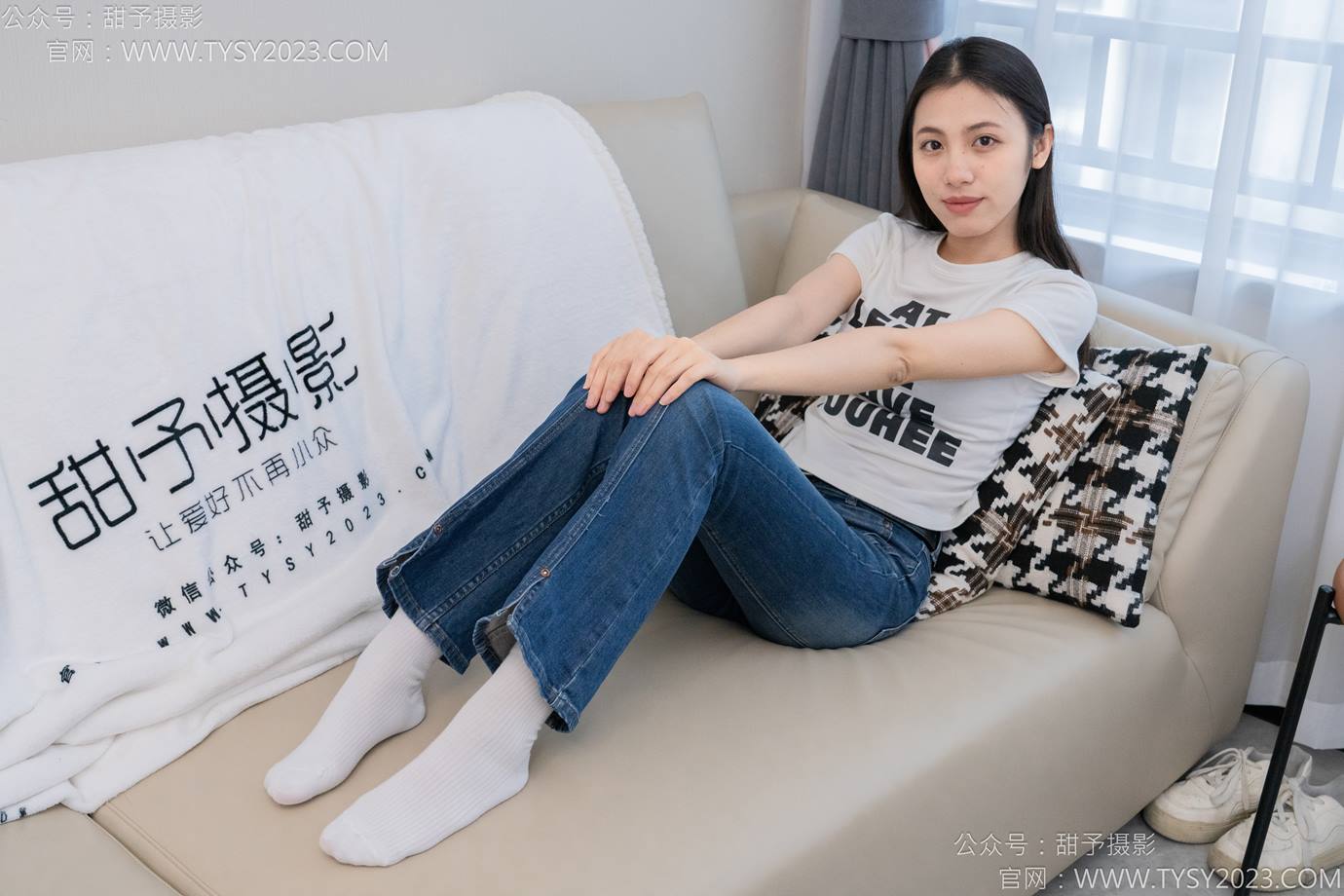 图片[47]-甜予摄影 NO.132 诺诺-板鞋、白棉袜、裸足[97P] – 速更版-美库