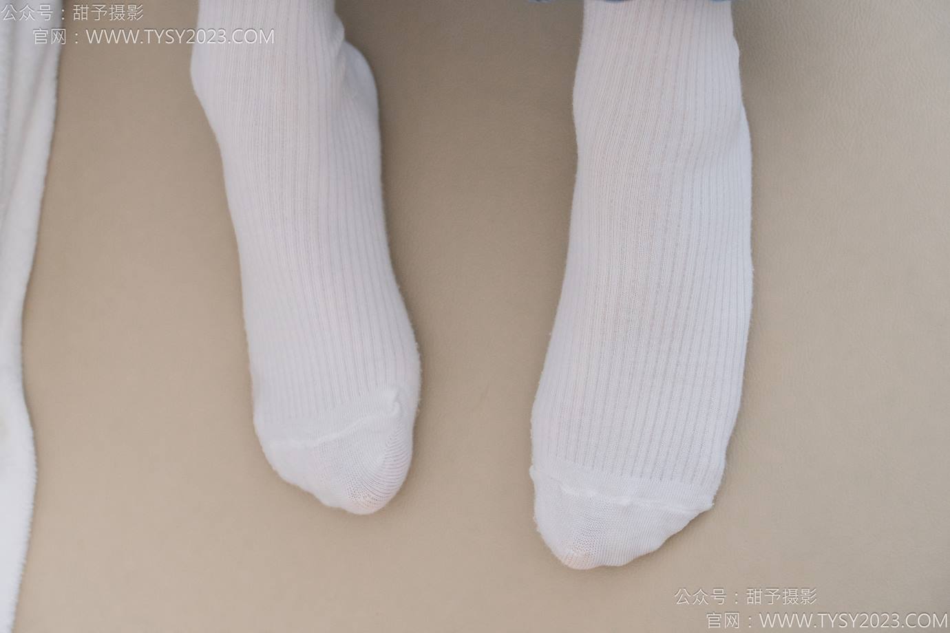 图片[48]-甜予摄影 NO.132 诺诺-板鞋、白棉袜、裸足[97P] – 速更版-美库