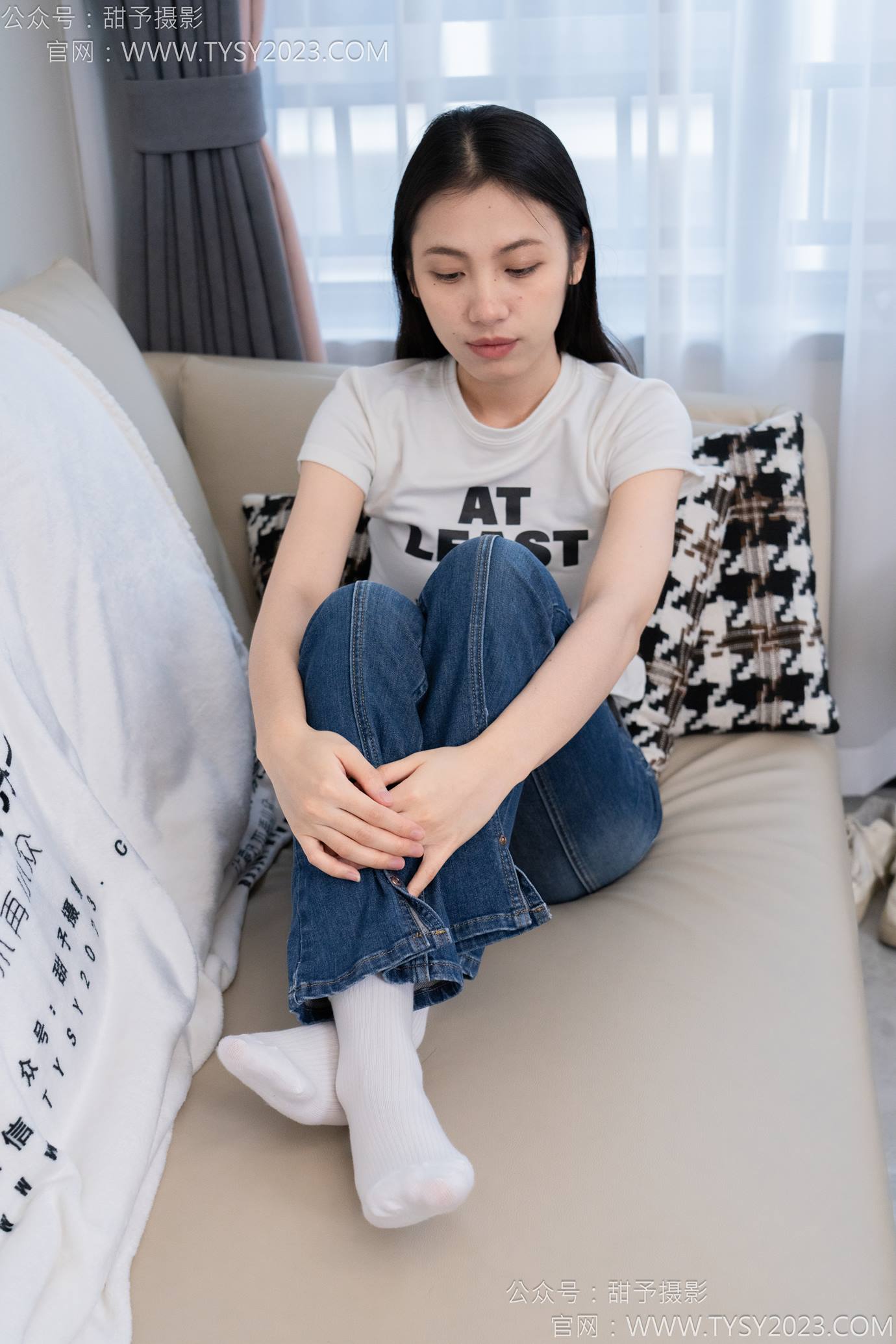 图片[57]-甜予摄影 NO.132 诺诺-板鞋、白棉袜、裸足[97P] – 速更版-美库