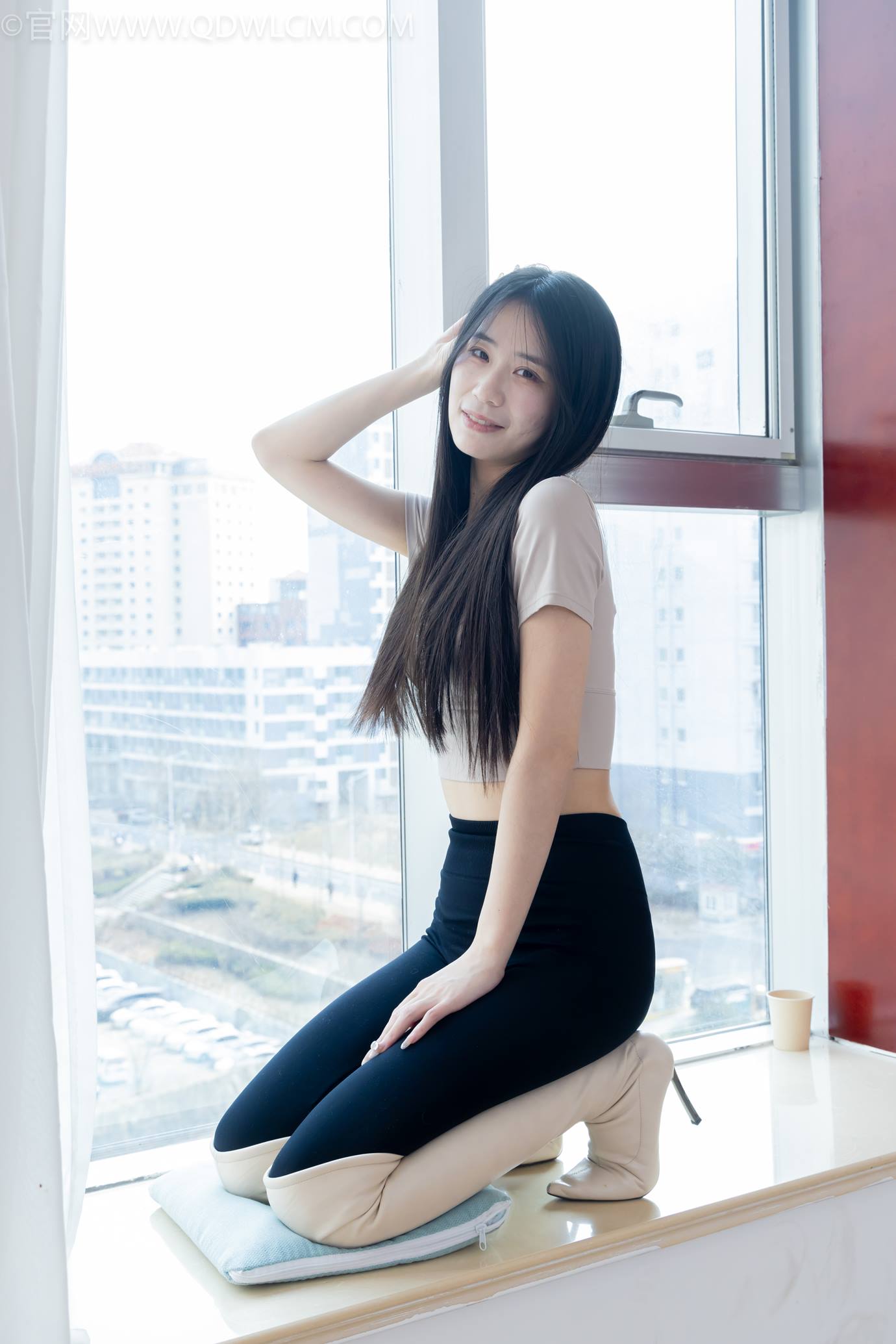 图片[37]-物恋传媒 NO.2305 菜菜-高跟长靴、短白棉袜、裸足[152P] – 速更版-美库