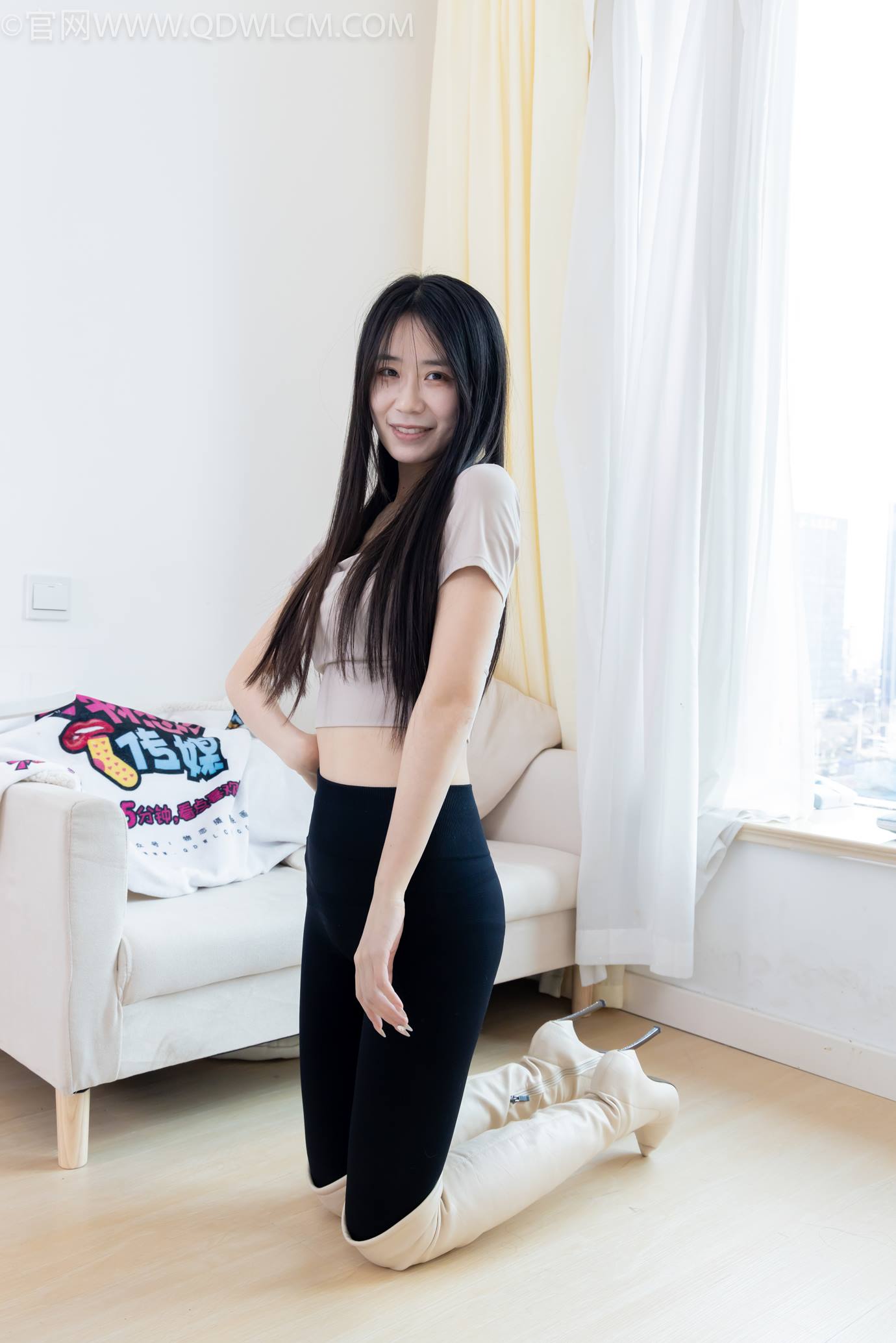 图片[57]-物恋传媒 NO.2305 菜菜-高跟长靴、短白棉袜、裸足[152P] – 速更版-美库