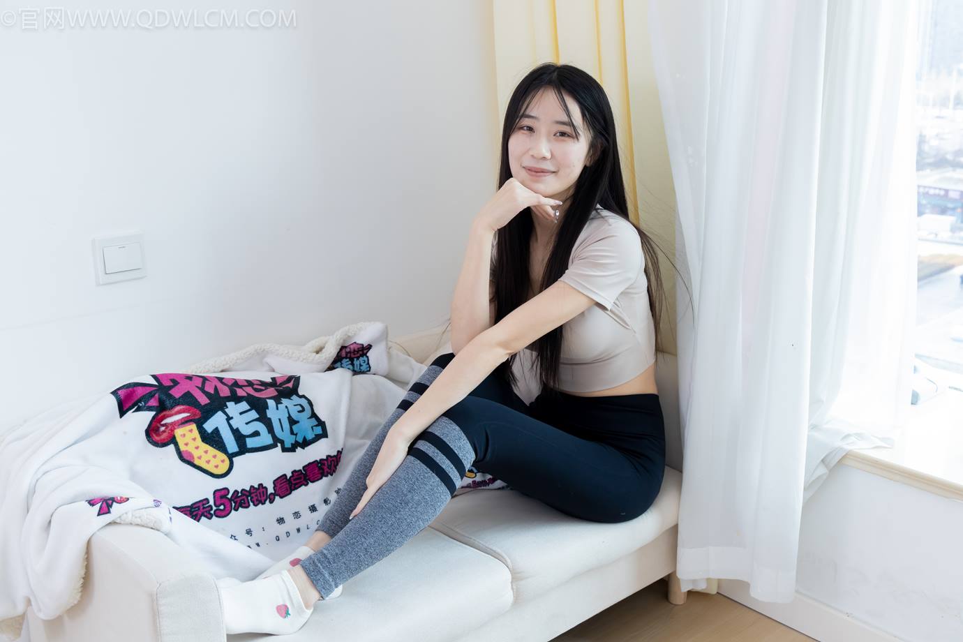 图片[90]-物恋传媒 NO.2305 菜菜-高跟长靴、短白棉袜、裸足[152P] – 速更版-美库