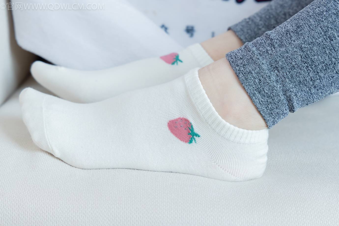 图片[93]-物恋传媒 NO.2305 菜菜-高跟长靴、短白棉袜、裸足[152P] – 速更版-美库