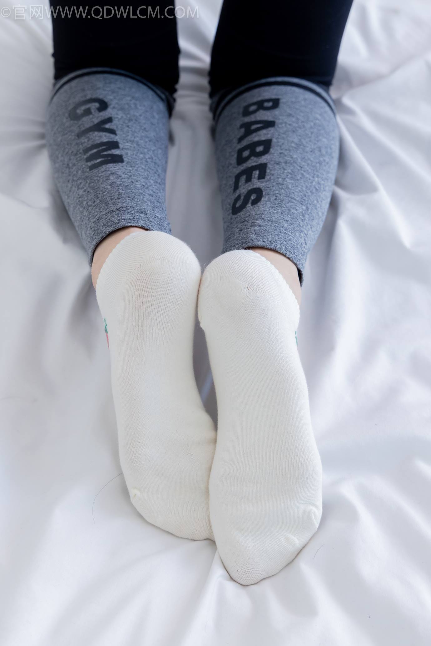 图片[106]-物恋传媒 NO.2305 菜菜-高跟长靴、短白棉袜、裸足[152P] – 速更版-美库