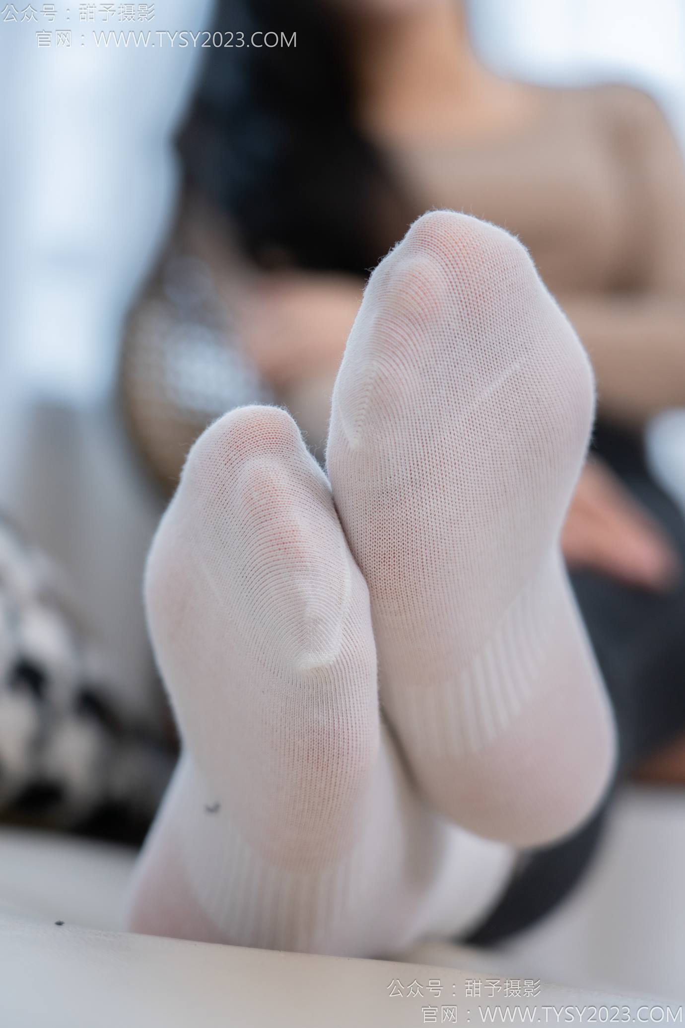 图片[52]-甜予摄影 NO.133 梦梦-长靴、白棉袜、裸足[111P] – 速更版-美库