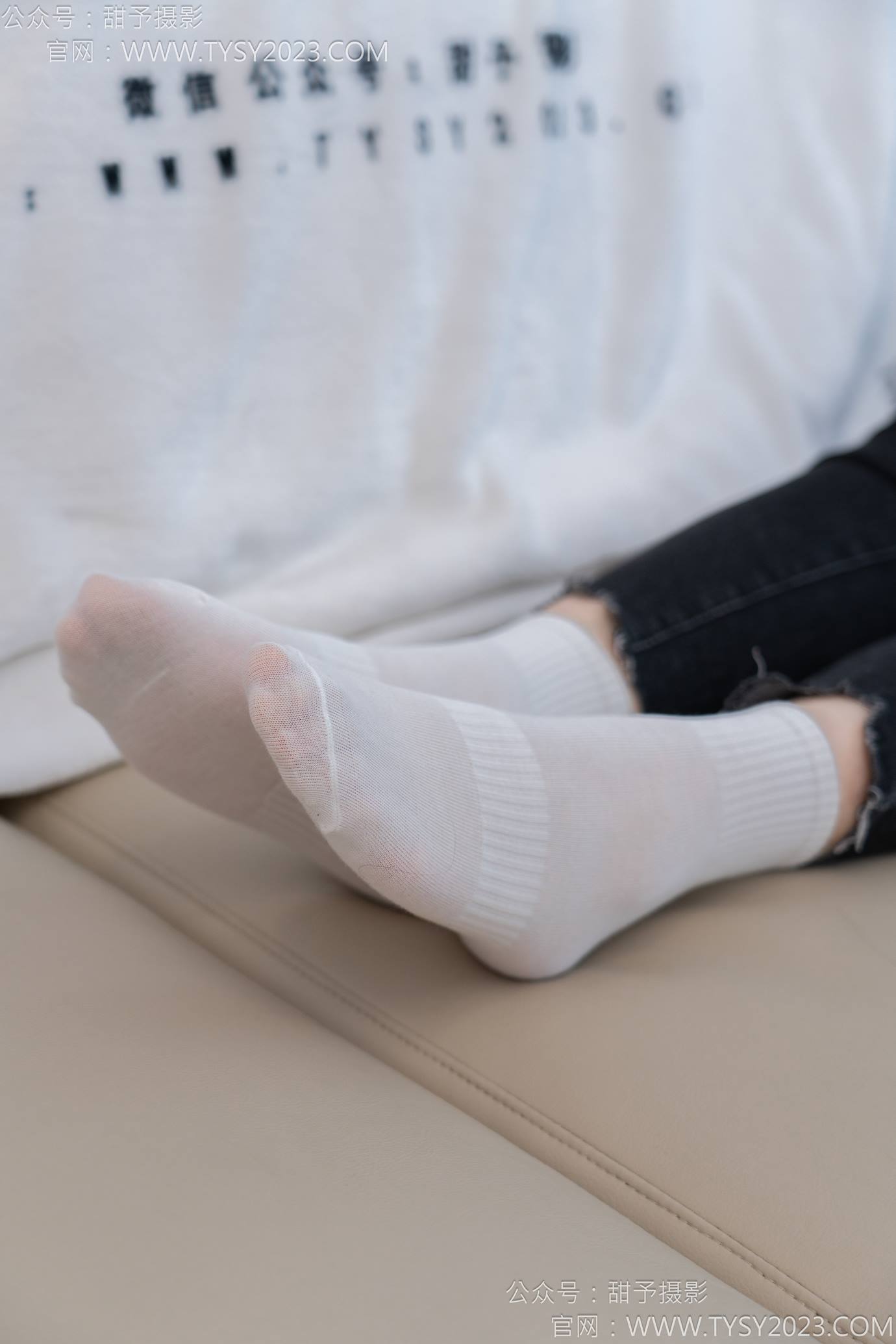 图片[80]-甜予摄影 NO.133 梦梦-长靴、白棉袜、裸足[111P] – 速更版-美库