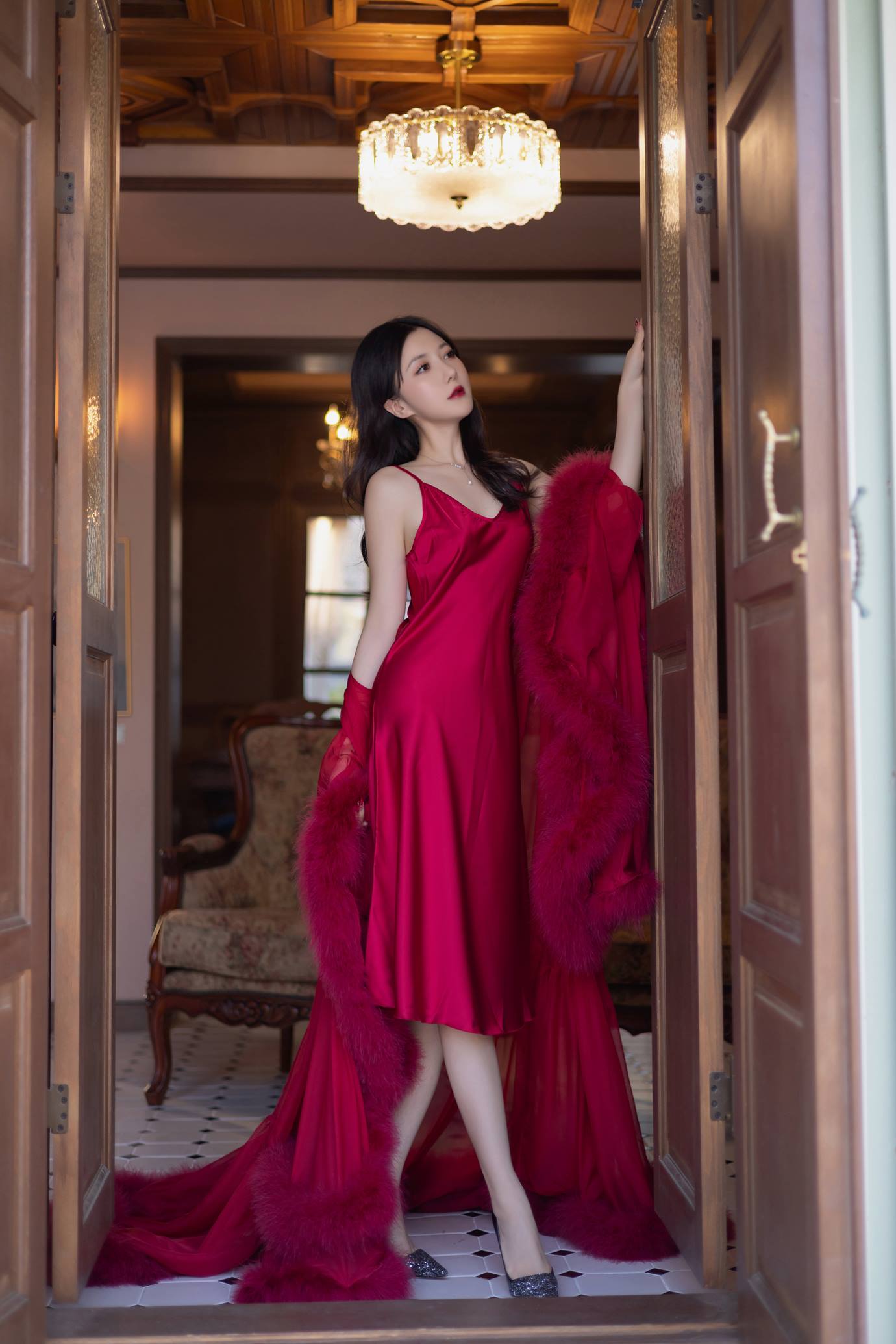 图片[11]-秀人名模鱼子酱Fish《似火柔情》写真[56P] – 速更版-美库