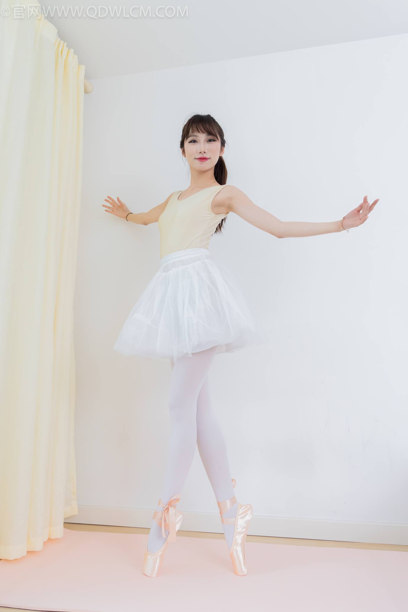 图片[11]-物恋传媒 NO.2307 泡泡-芭蕾鞋、厚白丝、芭蕾动作、皮筋绑脚剧情[166P] – 速更版-美库