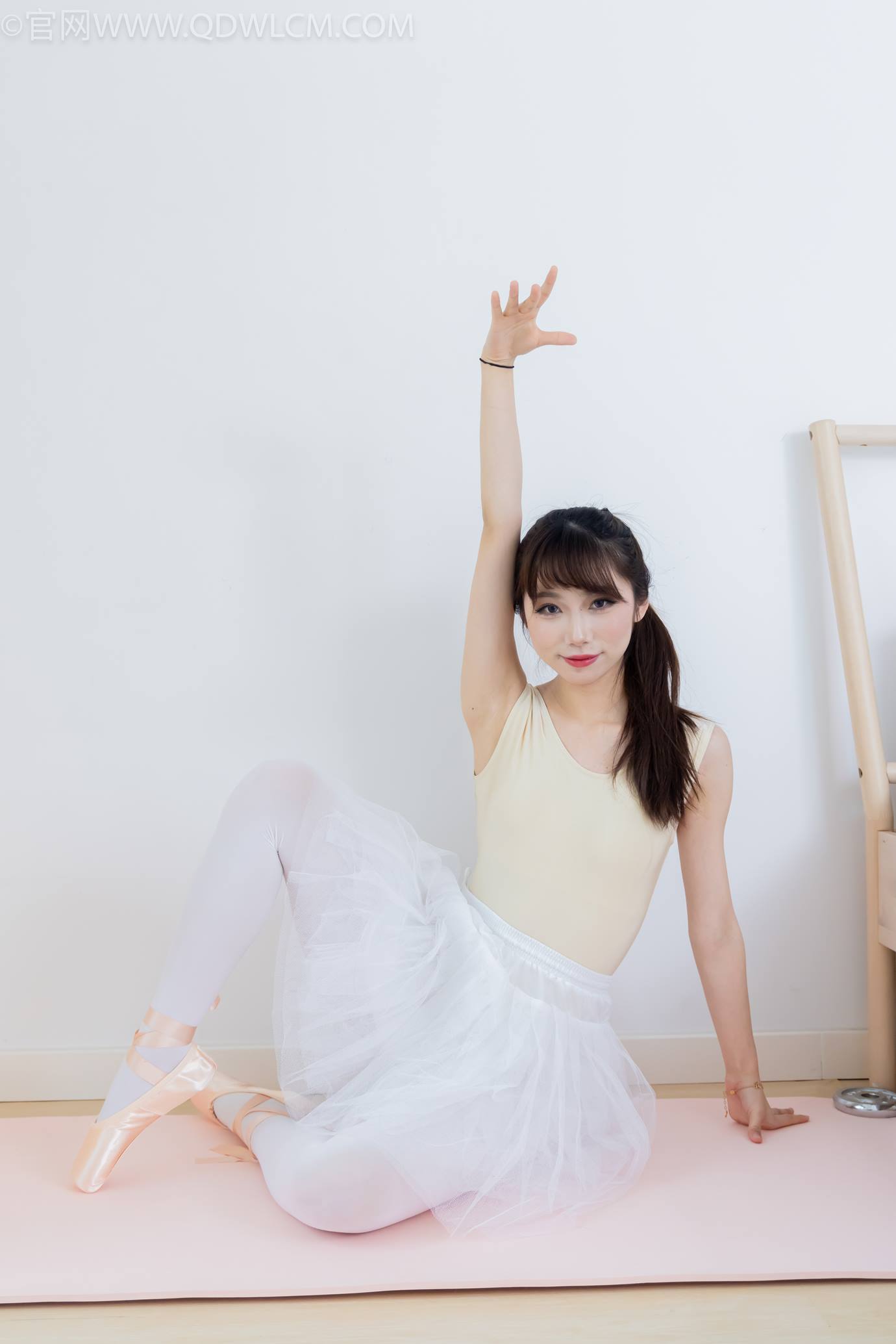 图片[29]-物恋传媒 NO.2307 泡泡-芭蕾鞋、厚白丝、芭蕾动作、皮筋绑脚剧情[166P] – 速更版-美库