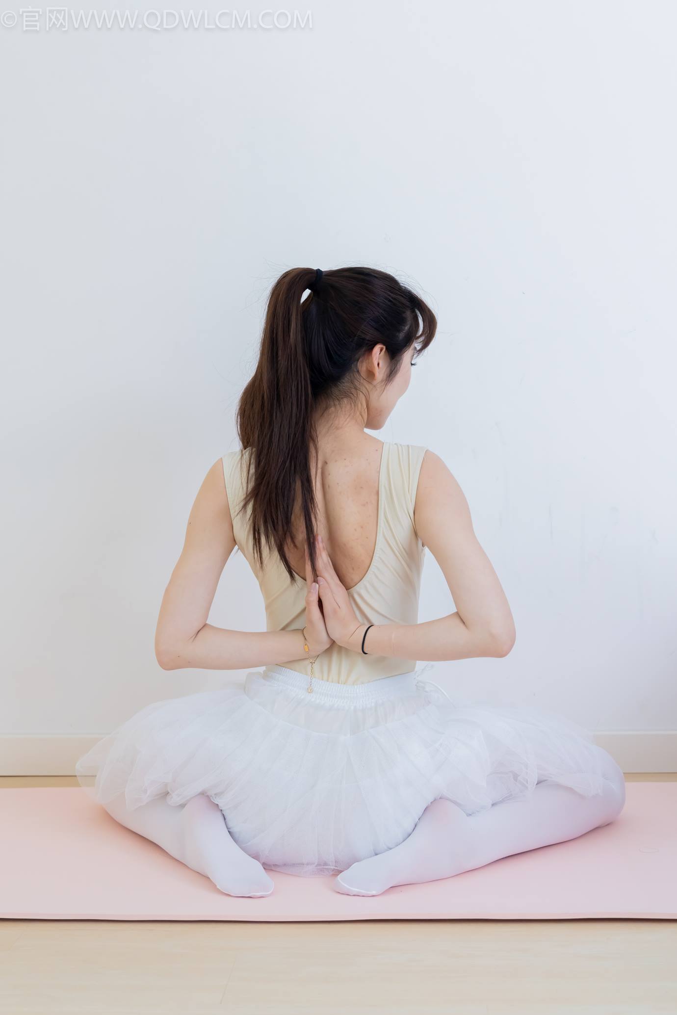 图片[60]-物恋传媒 NO.2307 泡泡-芭蕾鞋、厚白丝、芭蕾动作、皮筋绑脚剧情[166P] – 速更版-美库