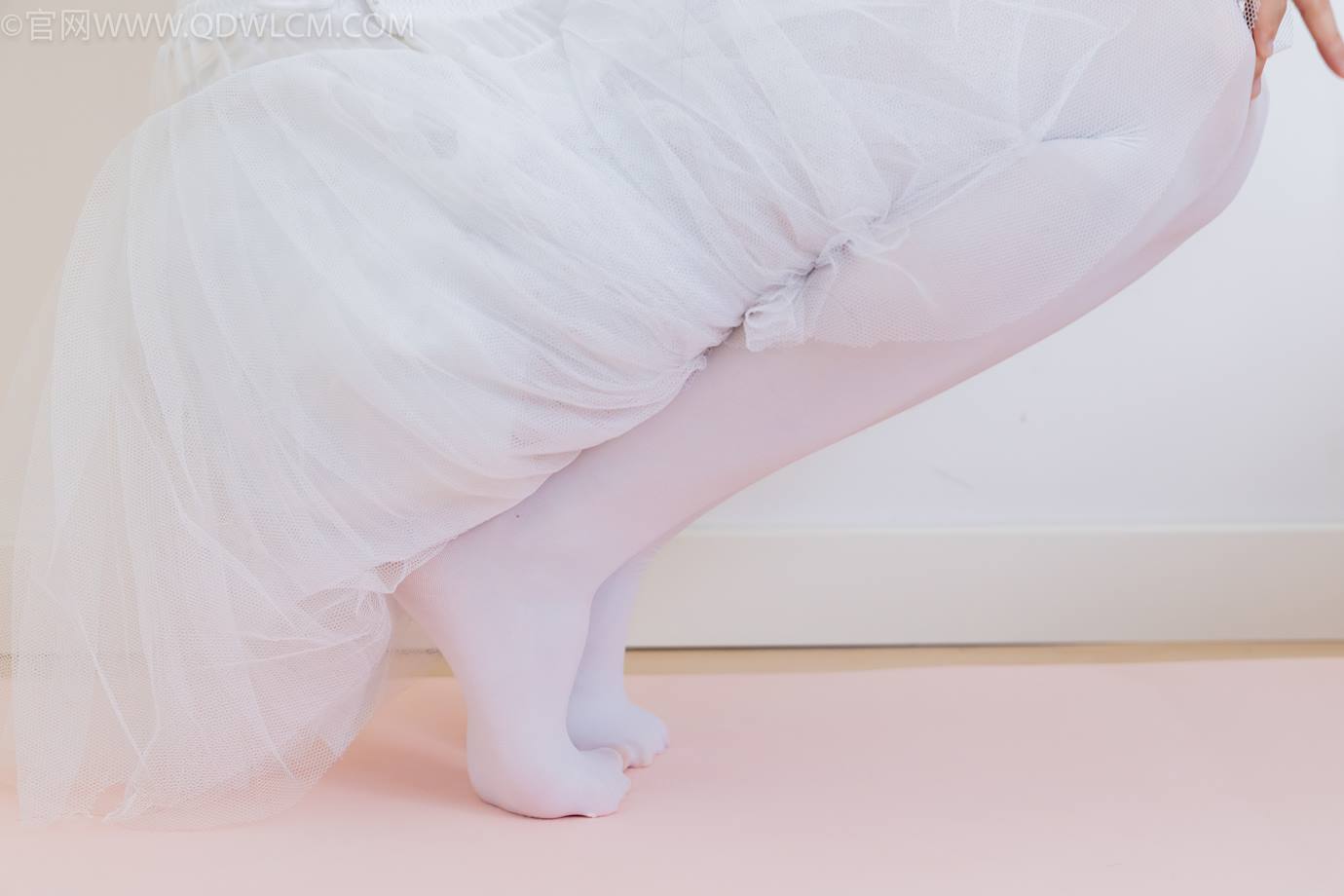 图片[65]-物恋传媒 NO.2307 泡泡-芭蕾鞋、厚白丝、芭蕾动作、皮筋绑脚剧情[166P] – 速更版-美库