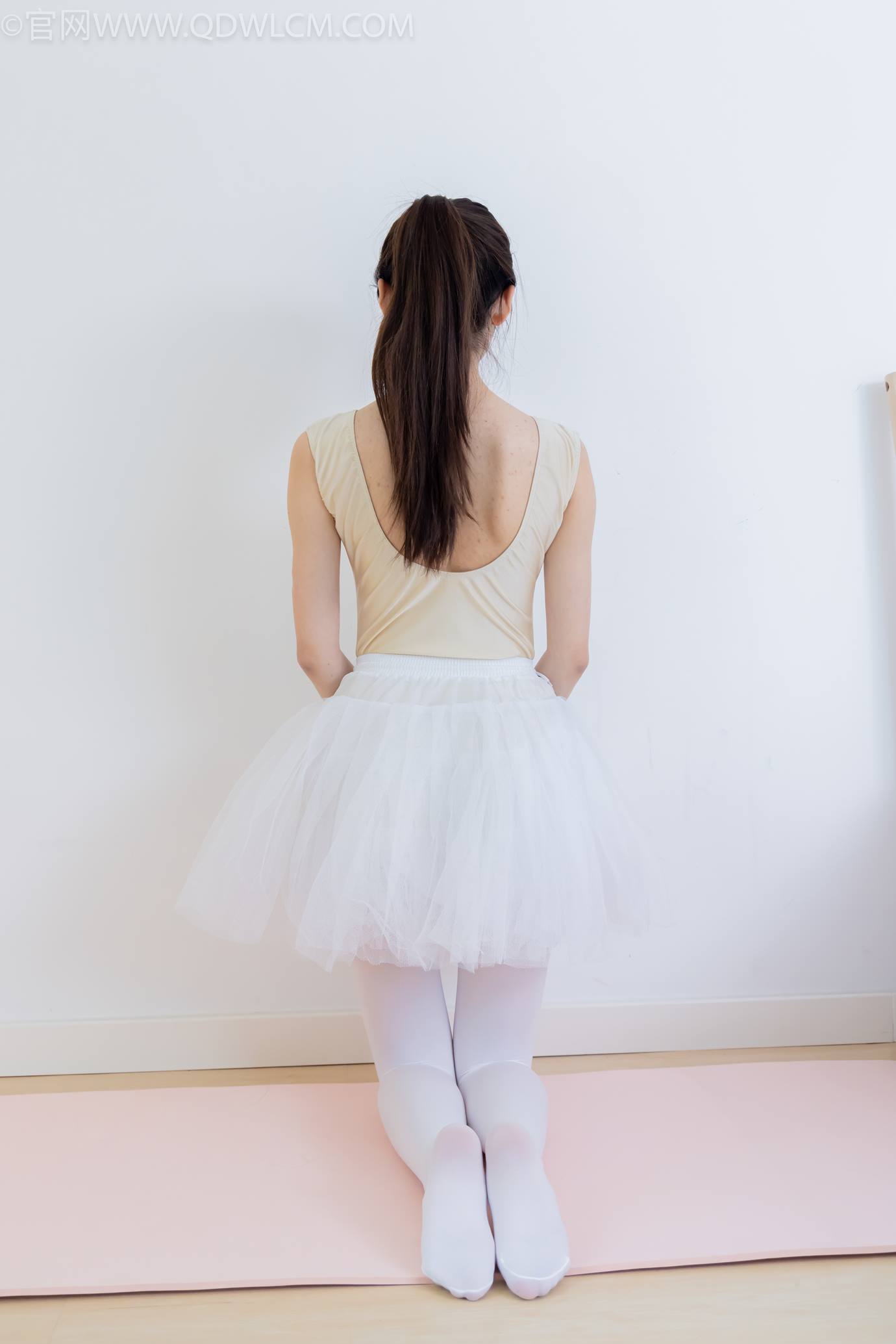 图片[72]-物恋传媒 NO.2307 泡泡-芭蕾鞋、厚白丝、芭蕾动作、皮筋绑脚剧情[166P] – 速更版-美库