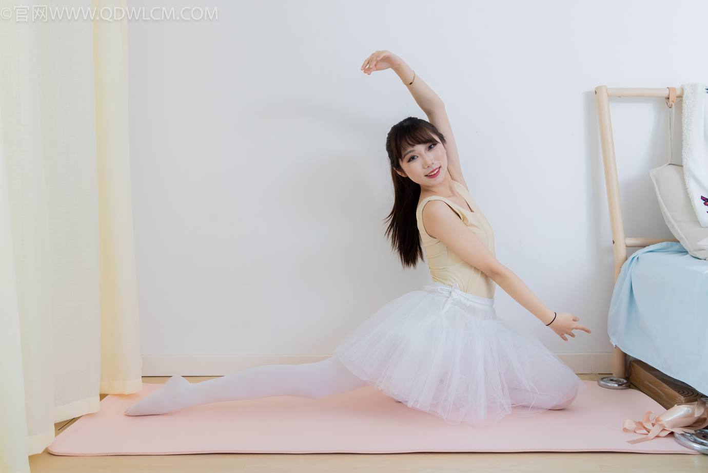 图片[94]-物恋传媒 NO.2307 泡泡-芭蕾鞋、厚白丝、芭蕾动作、皮筋绑脚剧情[166P] – 速更版-美库