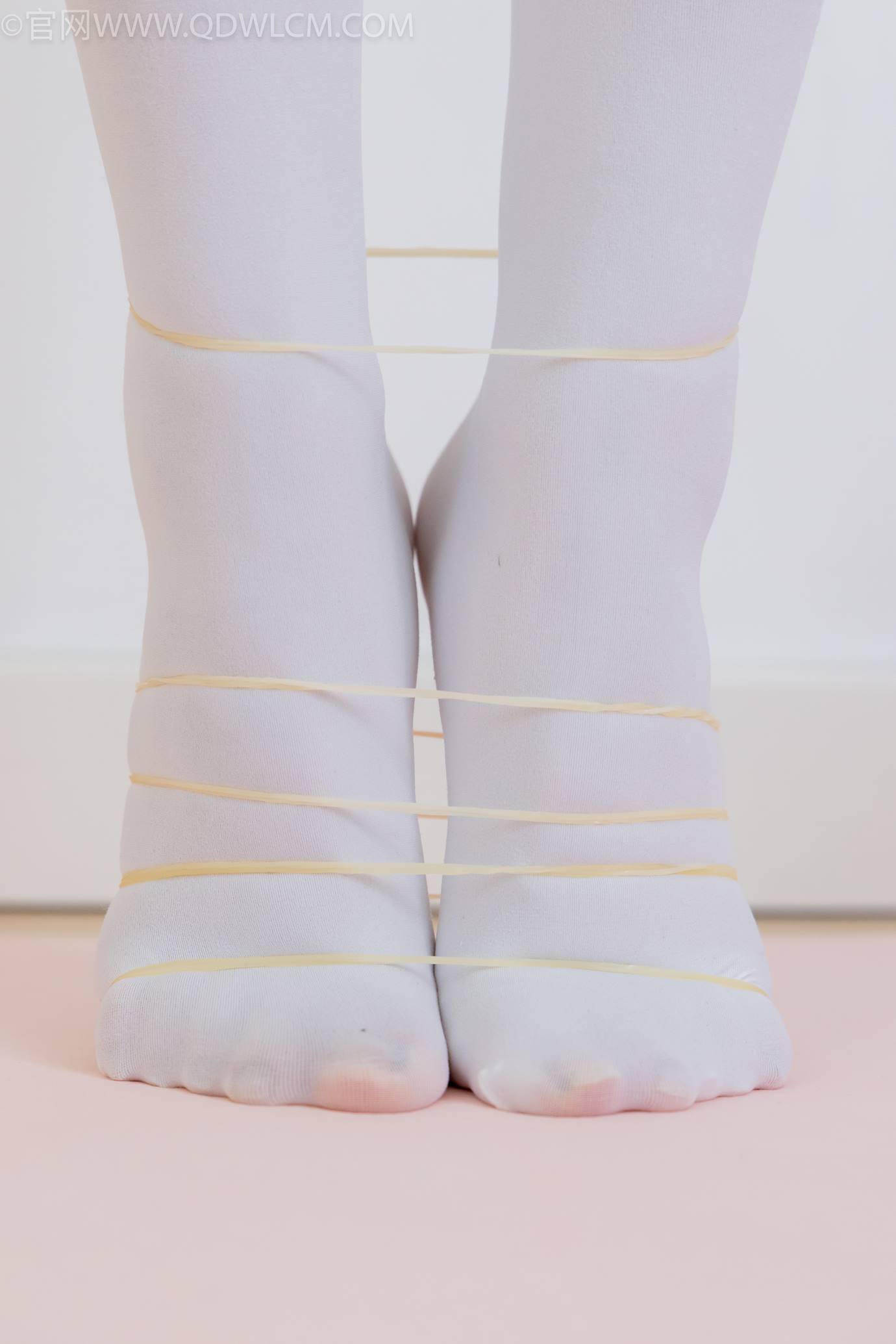 图片[131]-物恋传媒 NO.2307 泡泡-芭蕾鞋、厚白丝、芭蕾动作、皮筋绑脚剧情[166P] – 速更版-美库