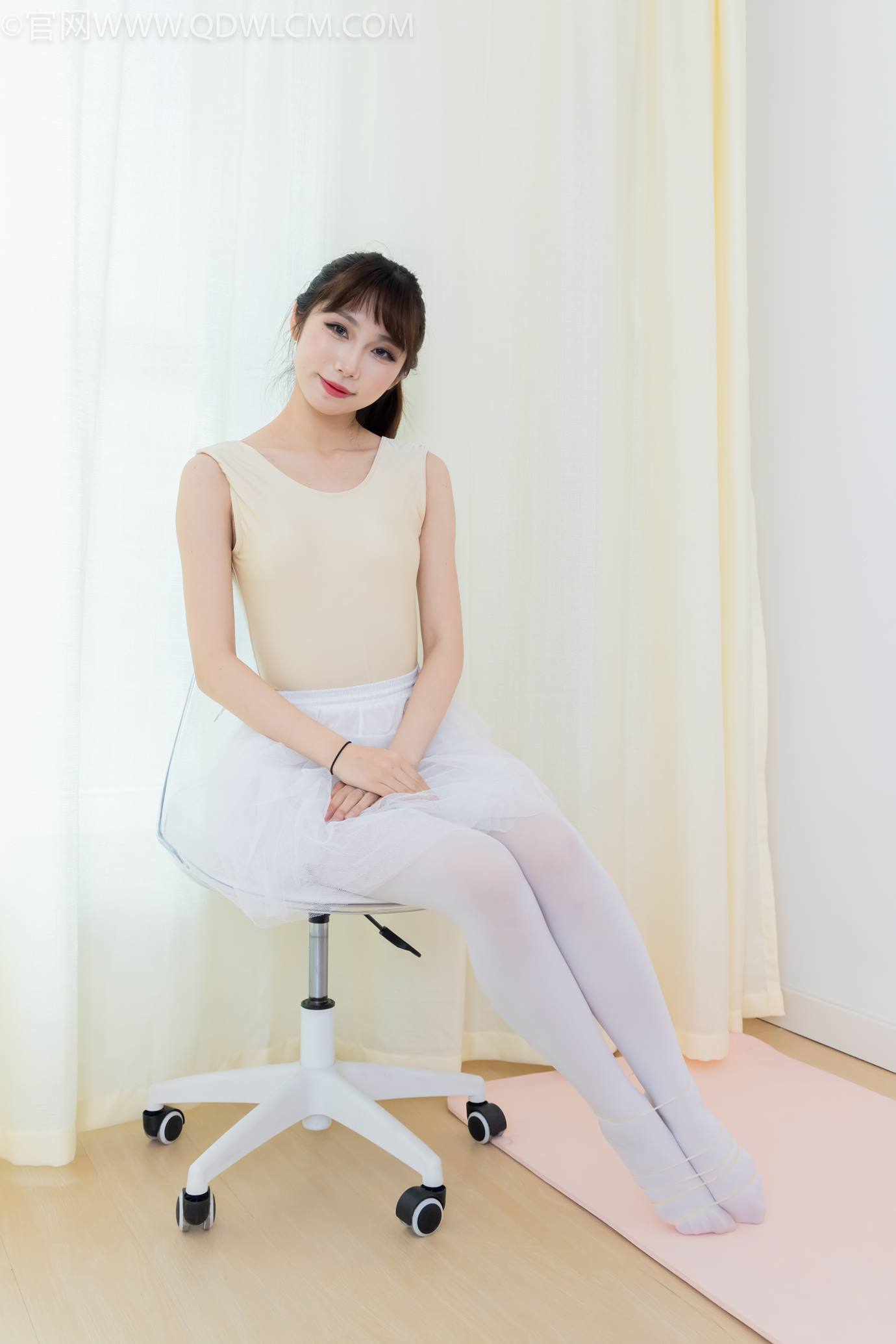 图片[142]-物恋传媒 NO.2307 泡泡-芭蕾鞋、厚白丝、芭蕾动作、皮筋绑脚剧情[166P] – 速更版-美库