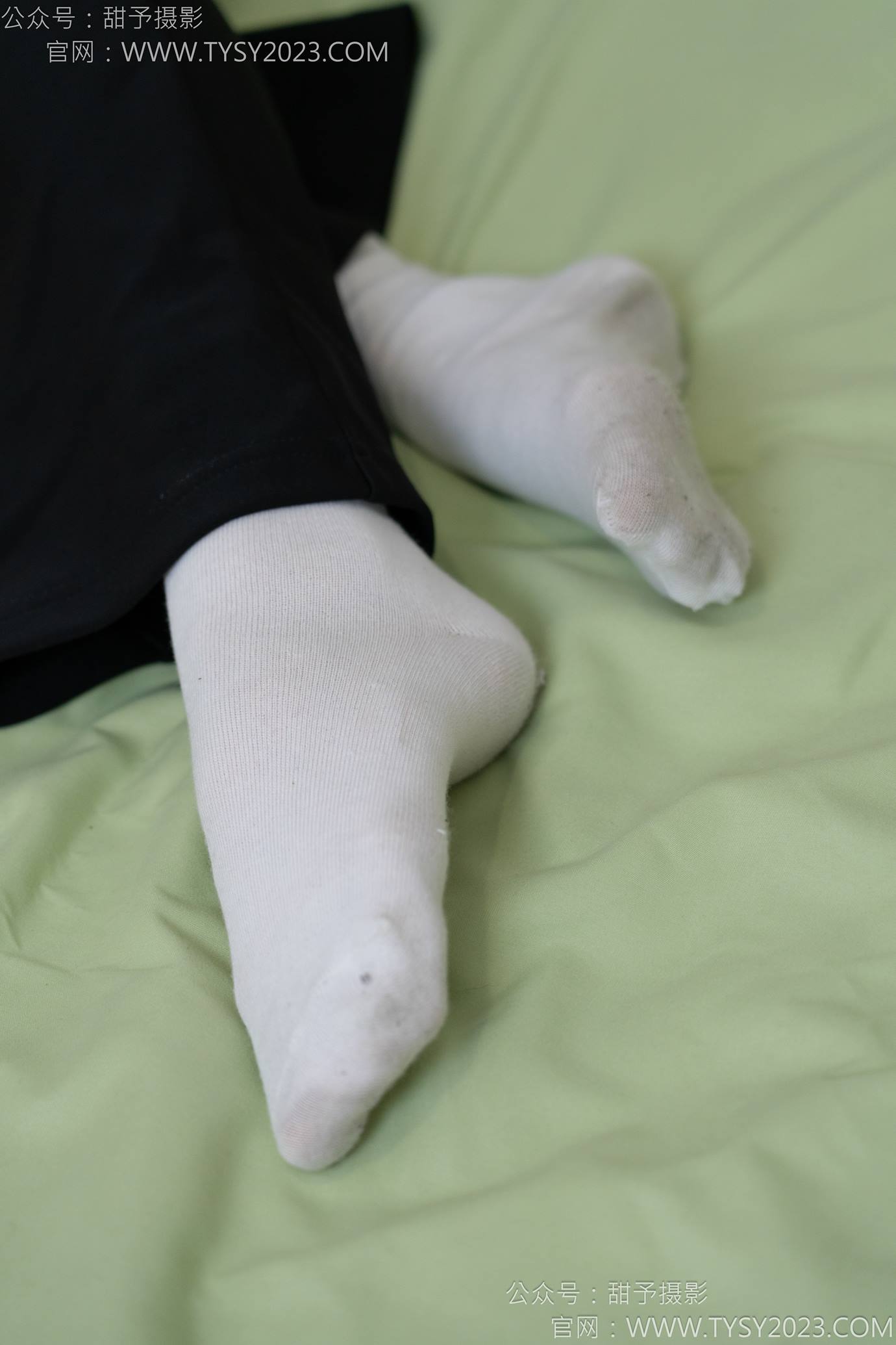 图片[55]-甜予摄影 NO.135 思思-板鞋、白棉袜、裸足[110P] – 速更版-美库