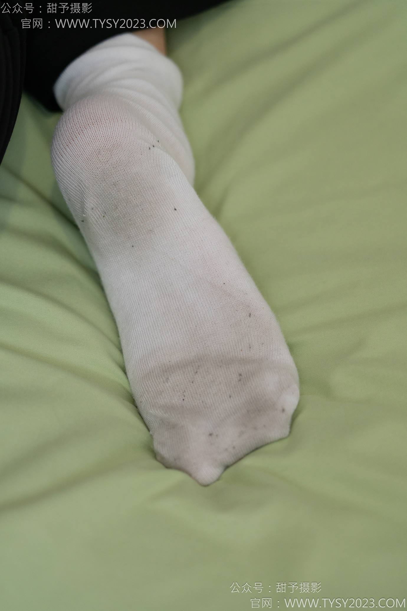 图片[63]-甜予摄影 NO.135 思思-板鞋、白棉袜、裸足[110P] – 速更版-美库