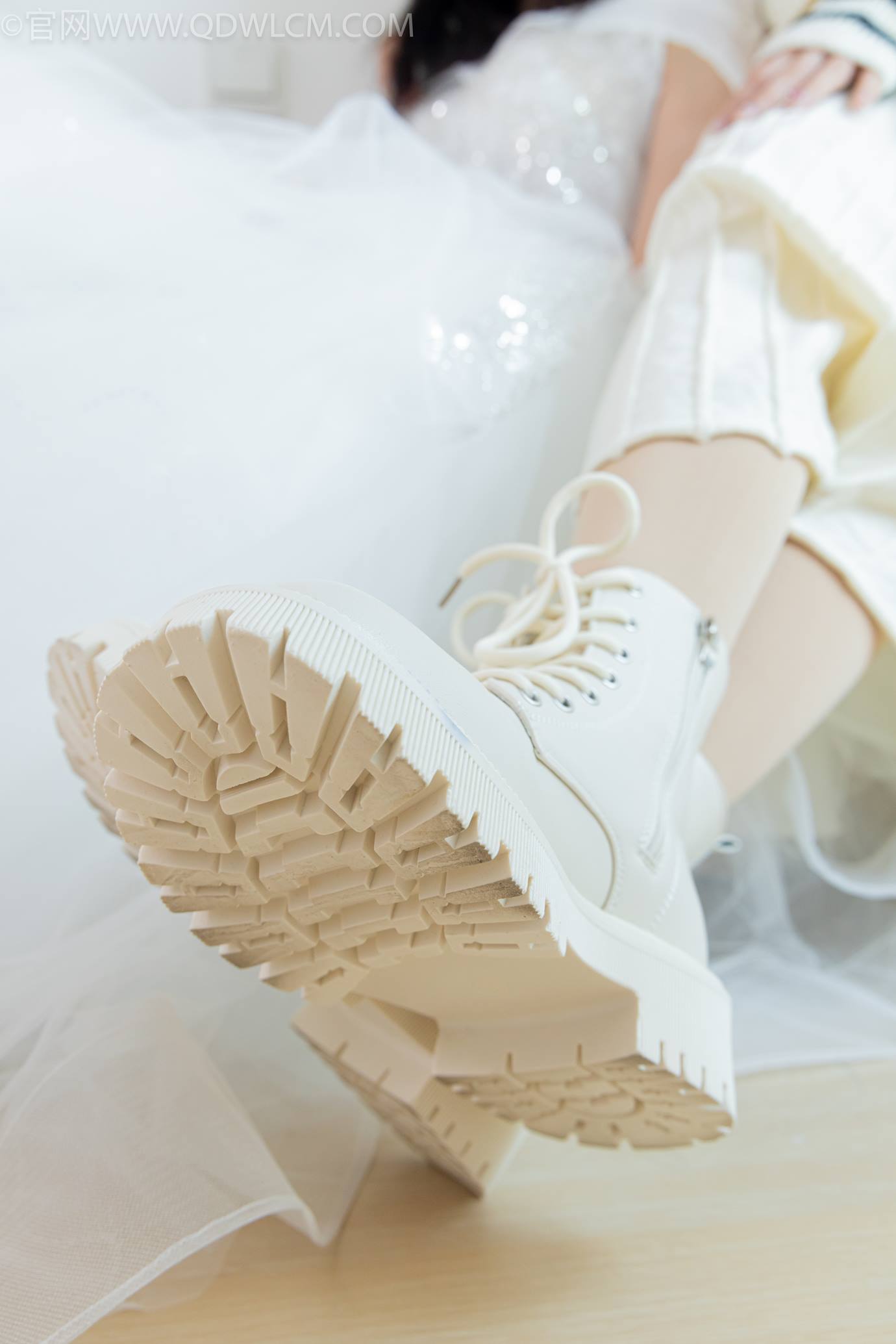 图片[41]-物恋传媒 NO.2308 茯苓&欢欢-高跟鞋、马丁靴、厚白丝、厚肉丝、瑜伽动作、婚纱[114P] – 速更版-美库