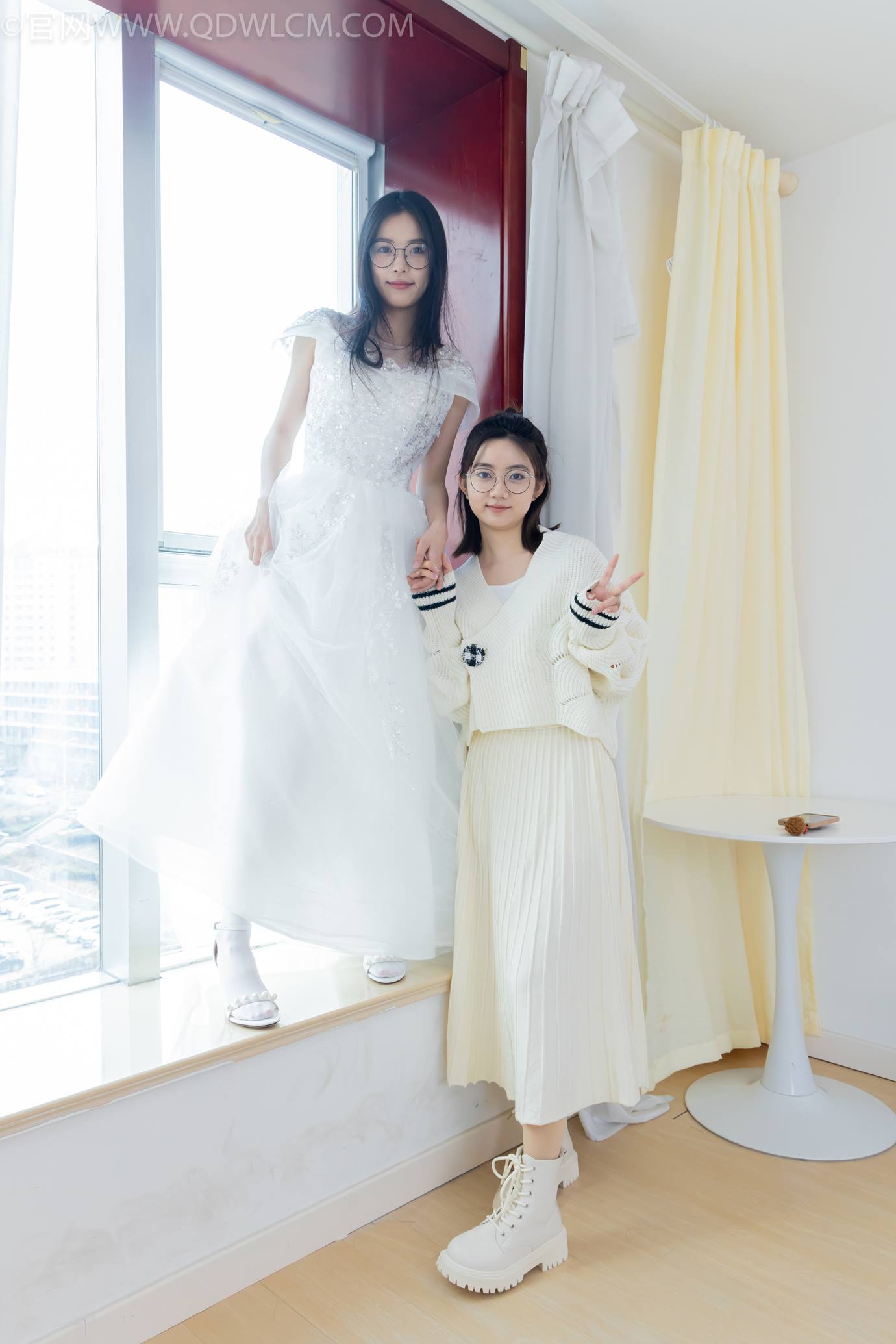 图片[44]-物恋传媒 NO.2308 茯苓&欢欢-高跟鞋、马丁靴、厚白丝、厚肉丝、瑜伽动作、婚纱[114P] – 速更版-美库