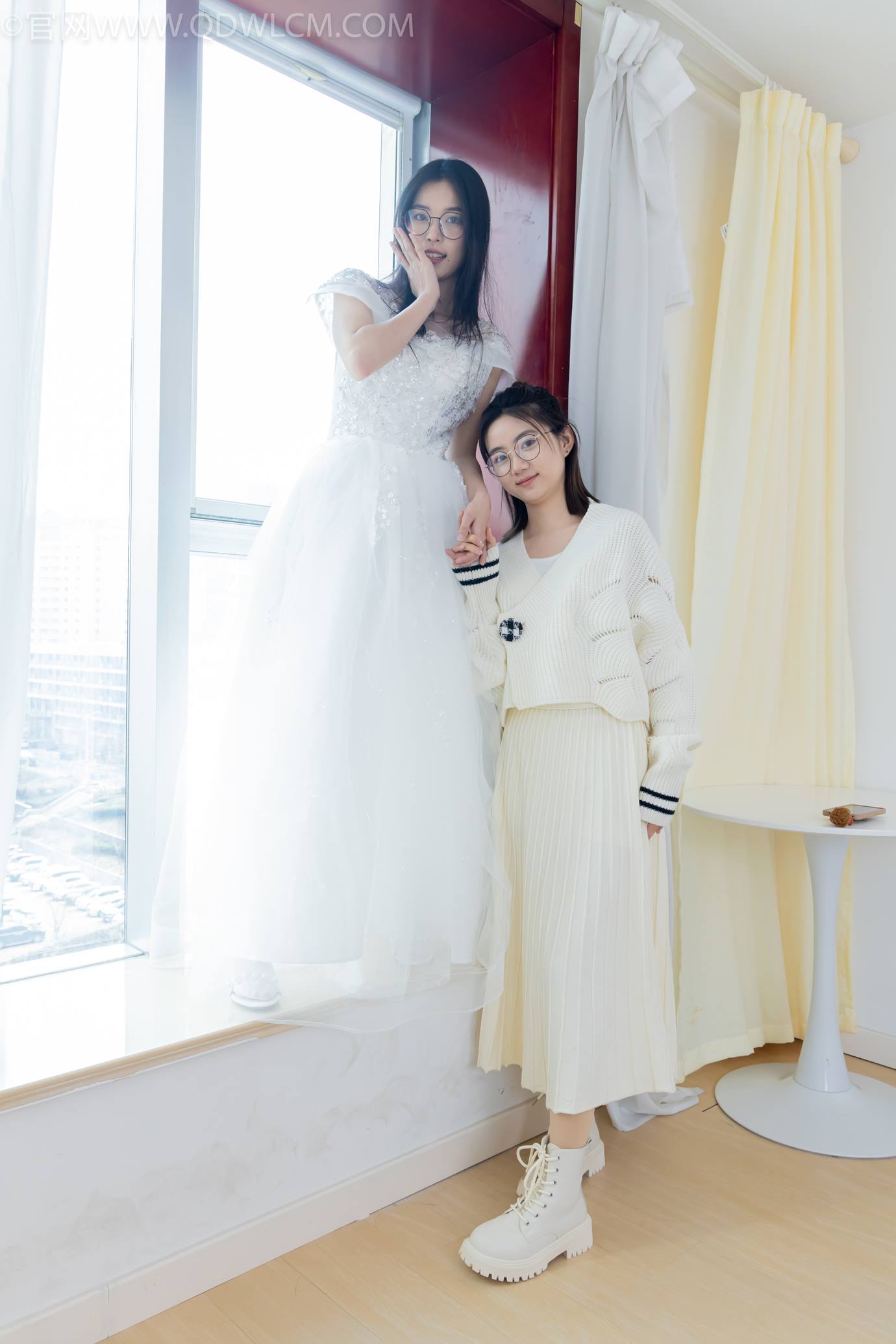 图片[45]-物恋传媒 NO.2308 茯苓&欢欢-高跟鞋、马丁靴、厚白丝、厚肉丝、瑜伽动作、婚纱[114P] – 速更版-美库