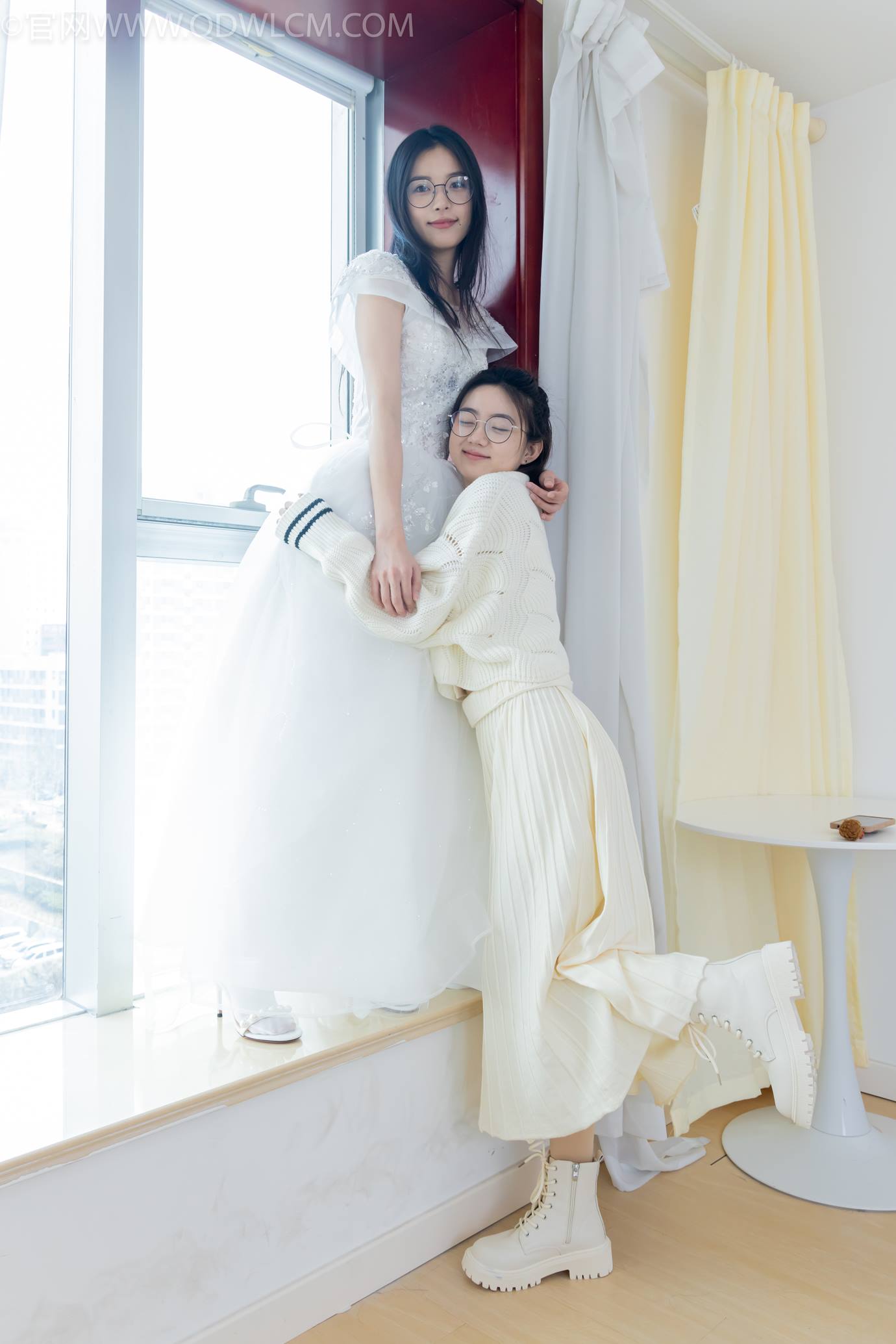 图片[46]-物恋传媒 NO.2308 茯苓&欢欢-高跟鞋、马丁靴、厚白丝、厚肉丝、瑜伽动作、婚纱[114P] – 速更版-美库