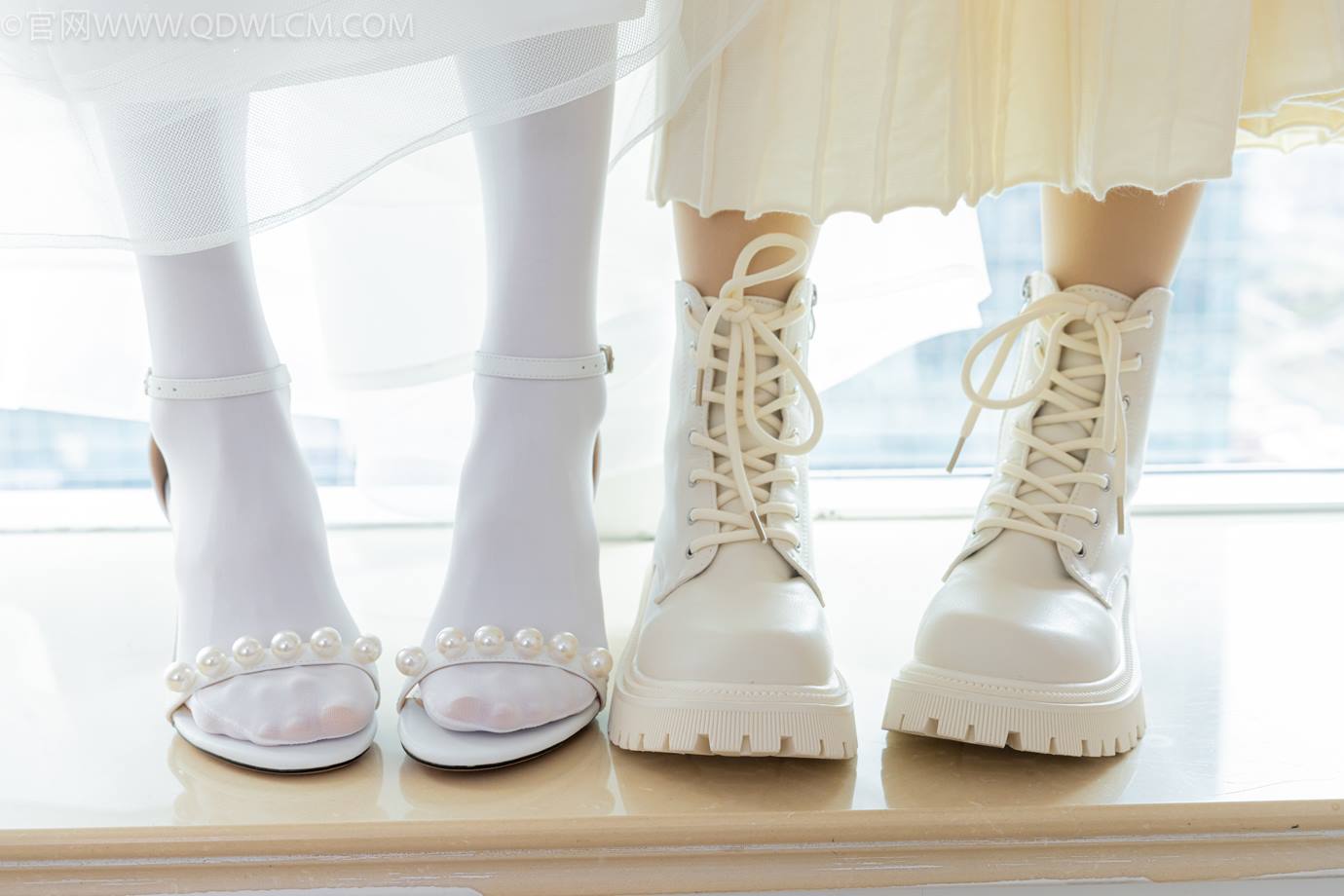 图片[48]-物恋传媒 NO.2308 茯苓&欢欢-高跟鞋、马丁靴、厚白丝、厚肉丝、瑜伽动作、婚纱[114P] – 速更版-美库